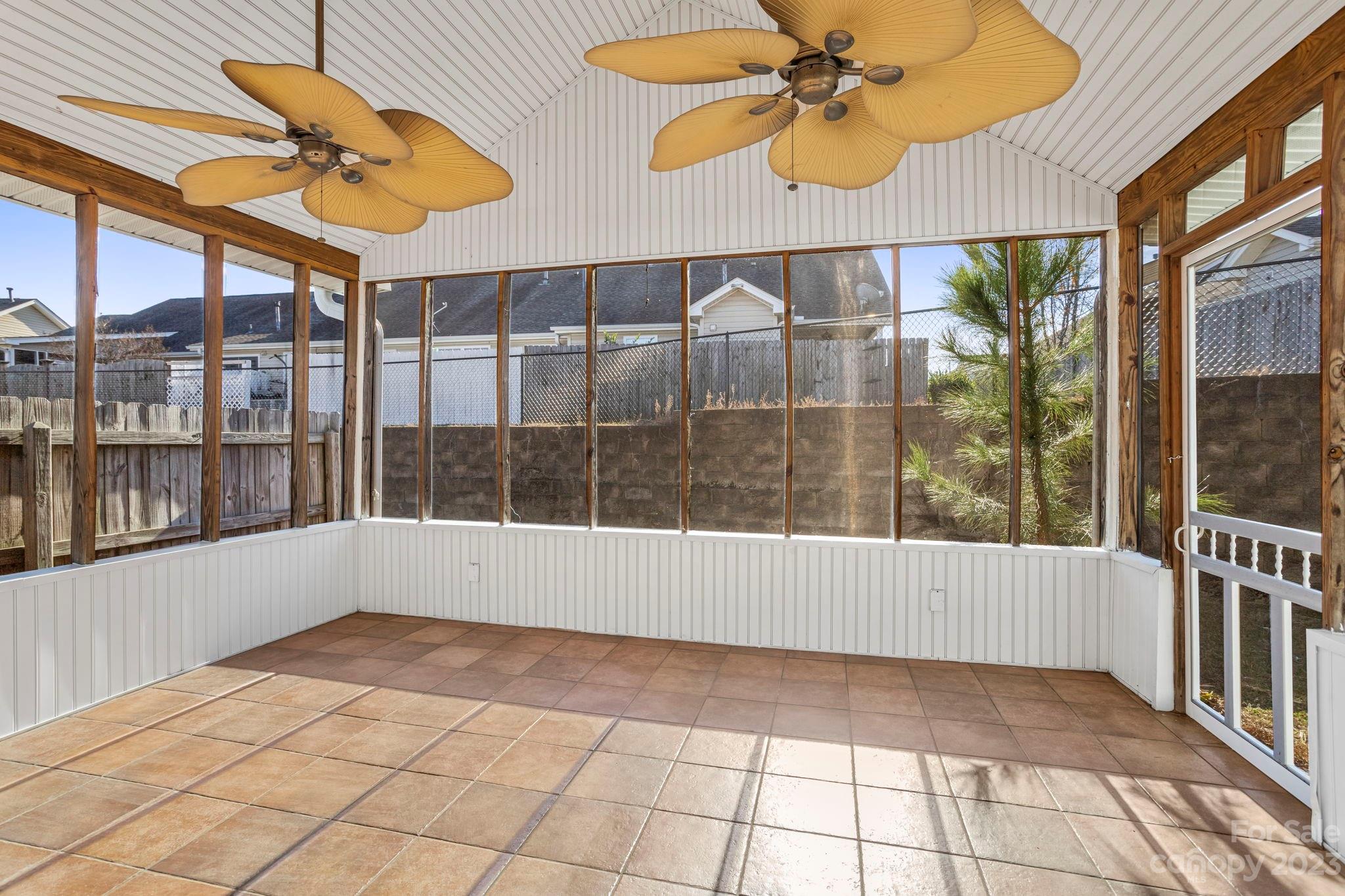 summit townhomes - Residential