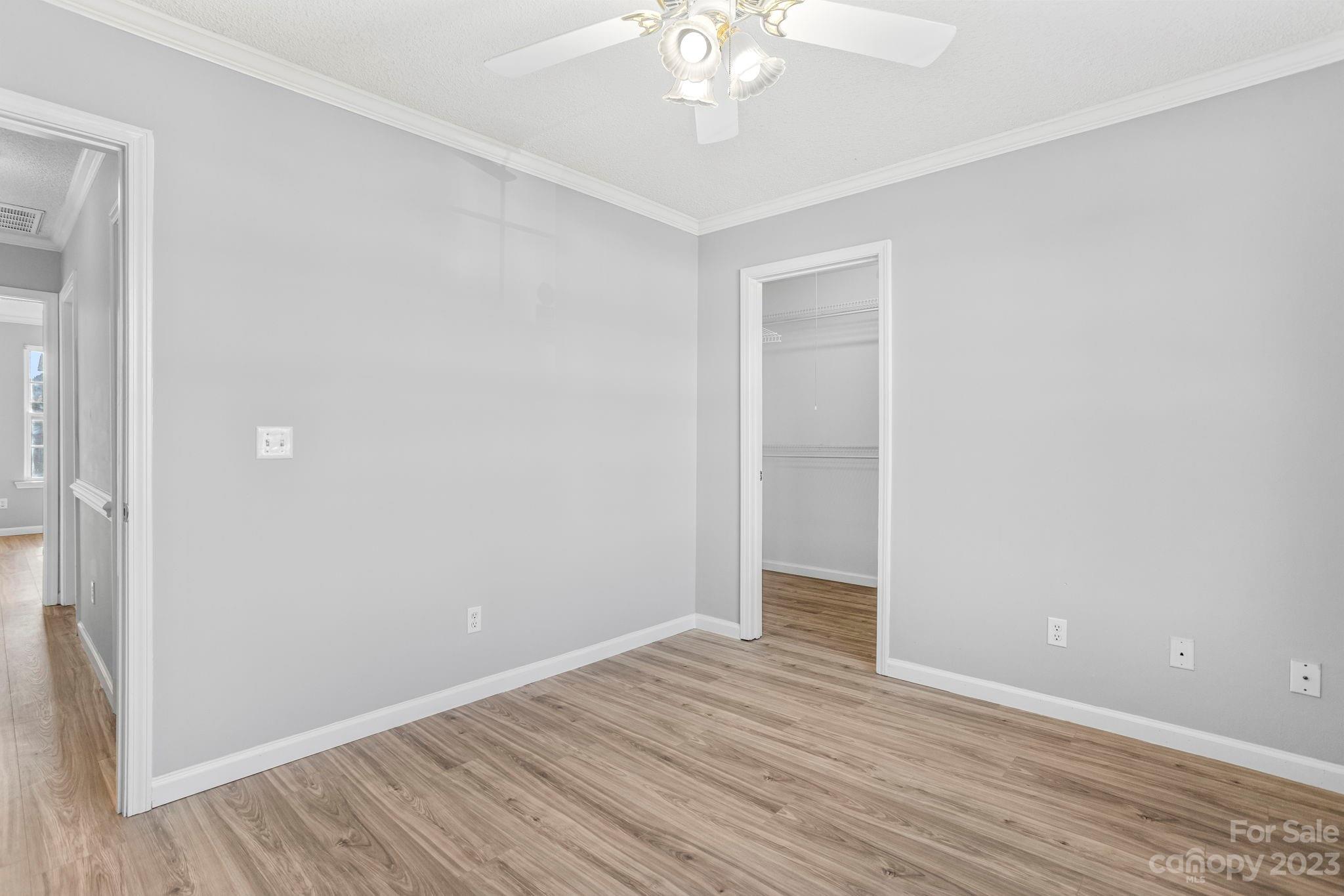 summit townhomes - Residential