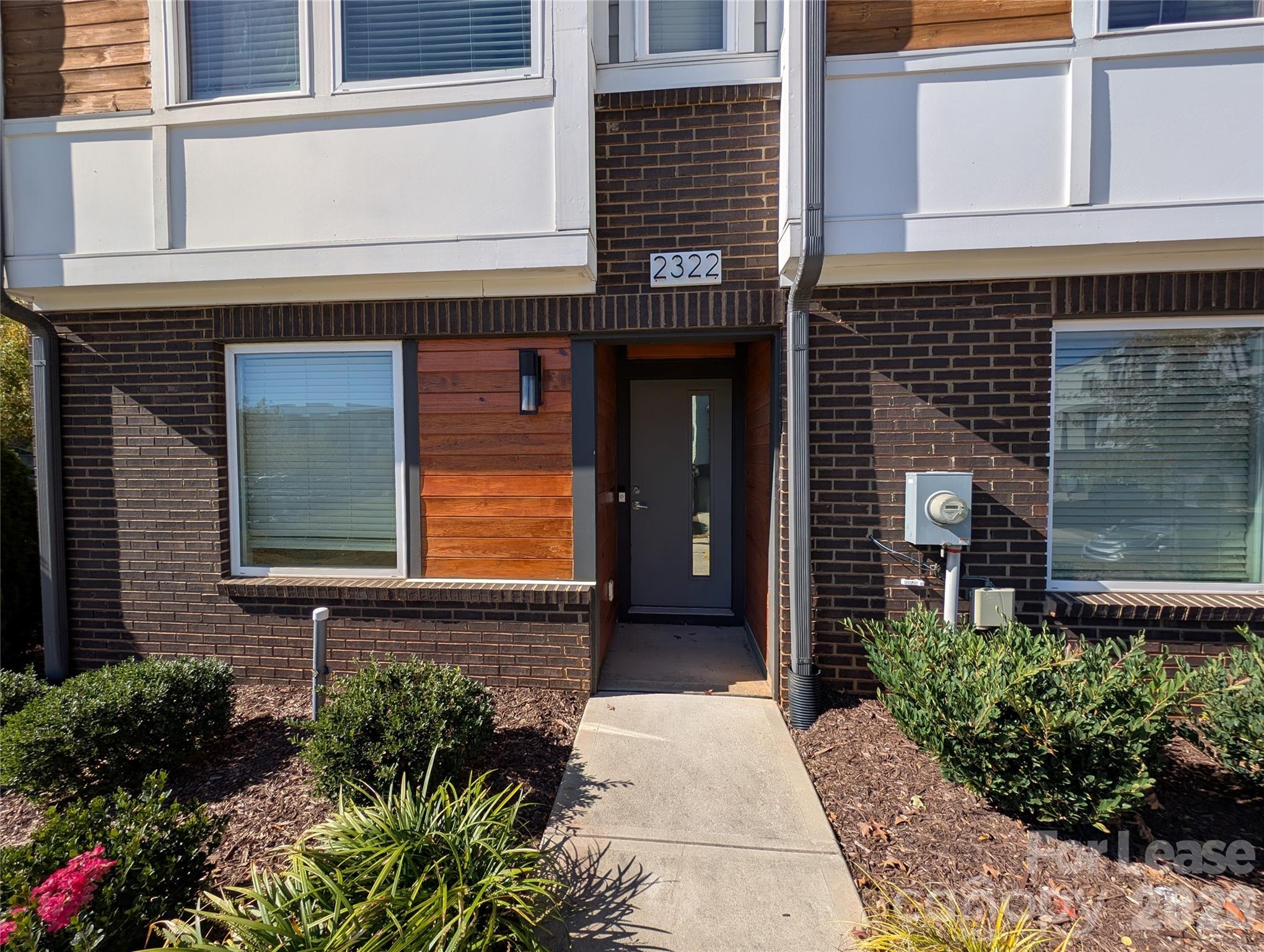 2322 Elizabeth Mill Place