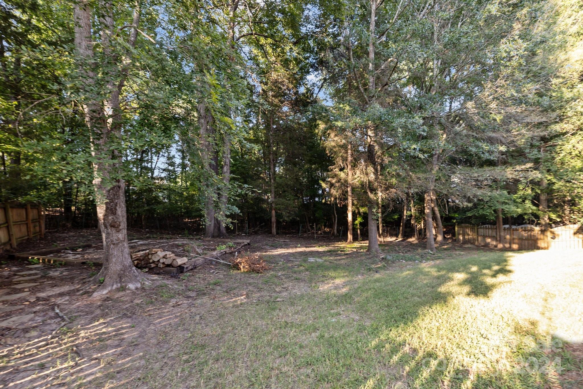 Autumn Cove At Lake Wylie - Residential