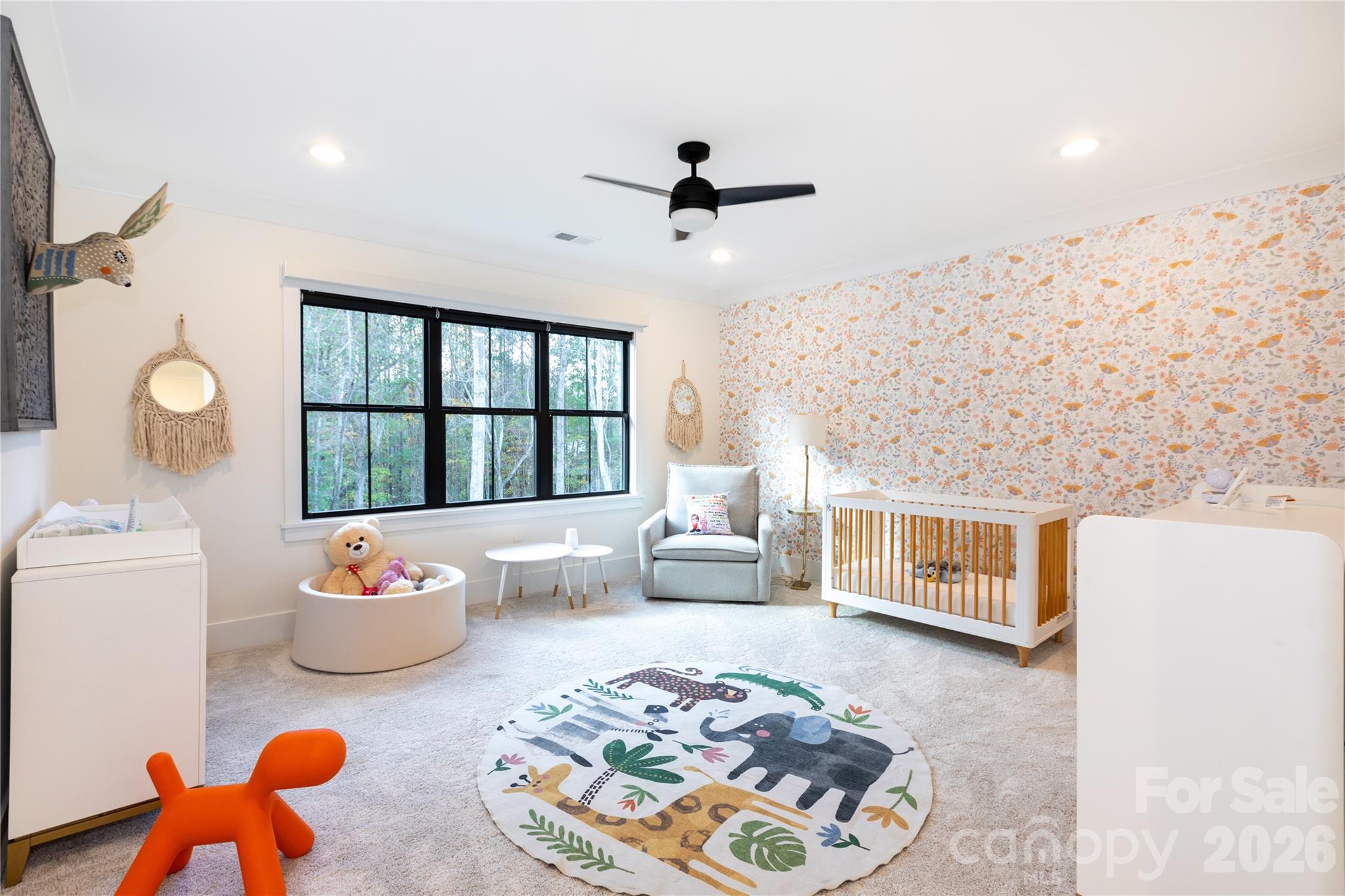 Lakeview Haven - Residential