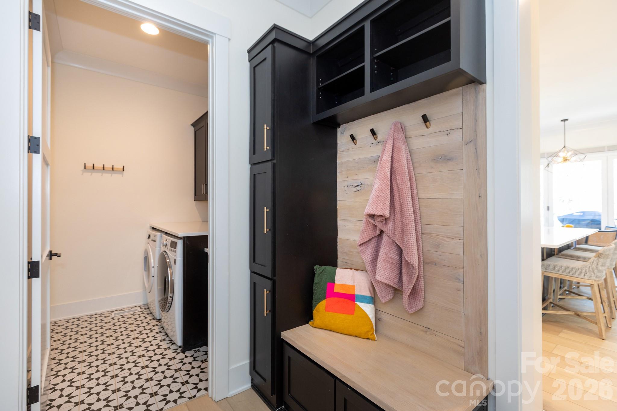 Lakeview Haven - Residential