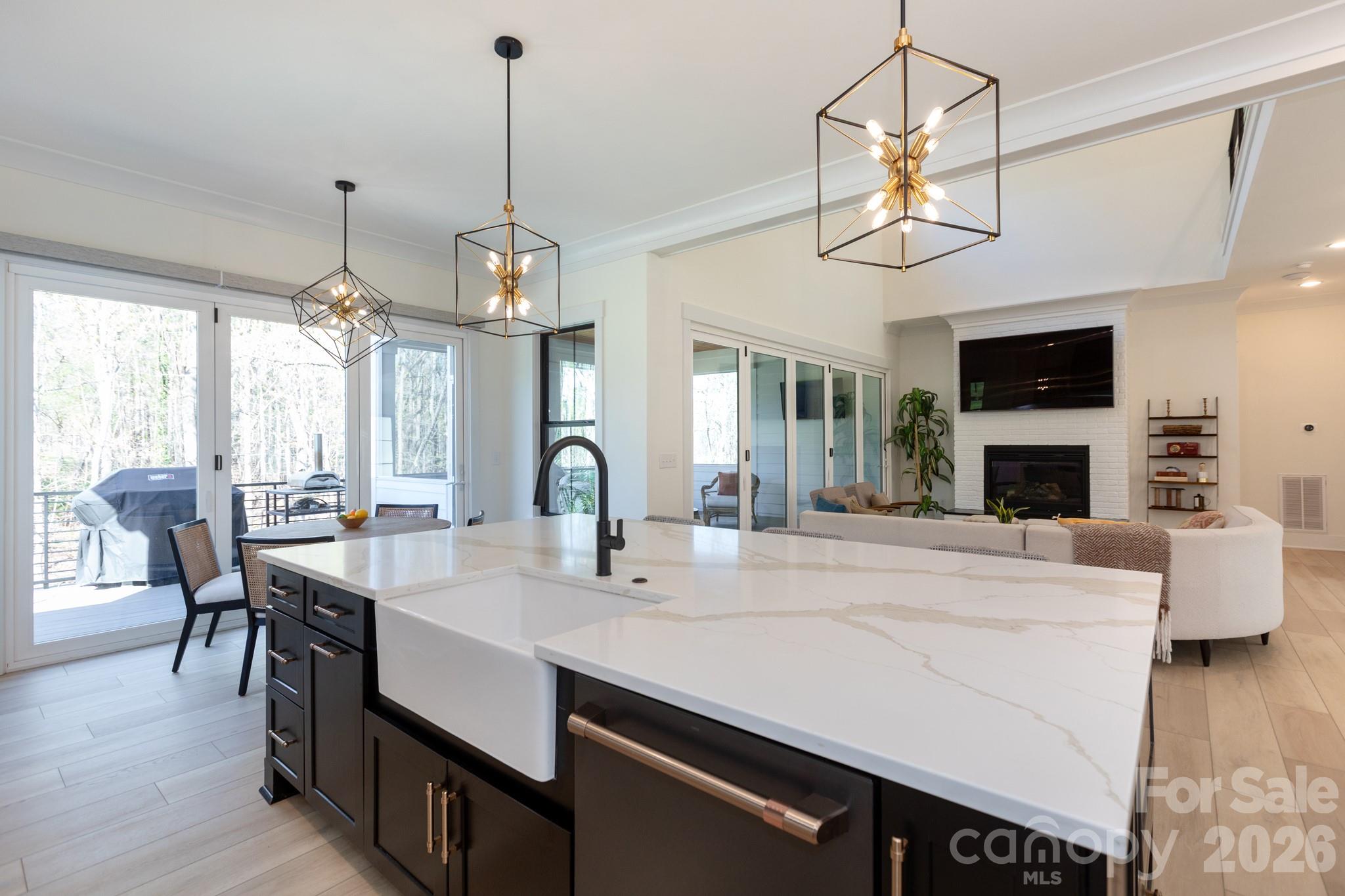 Lakeview Haven - Residential