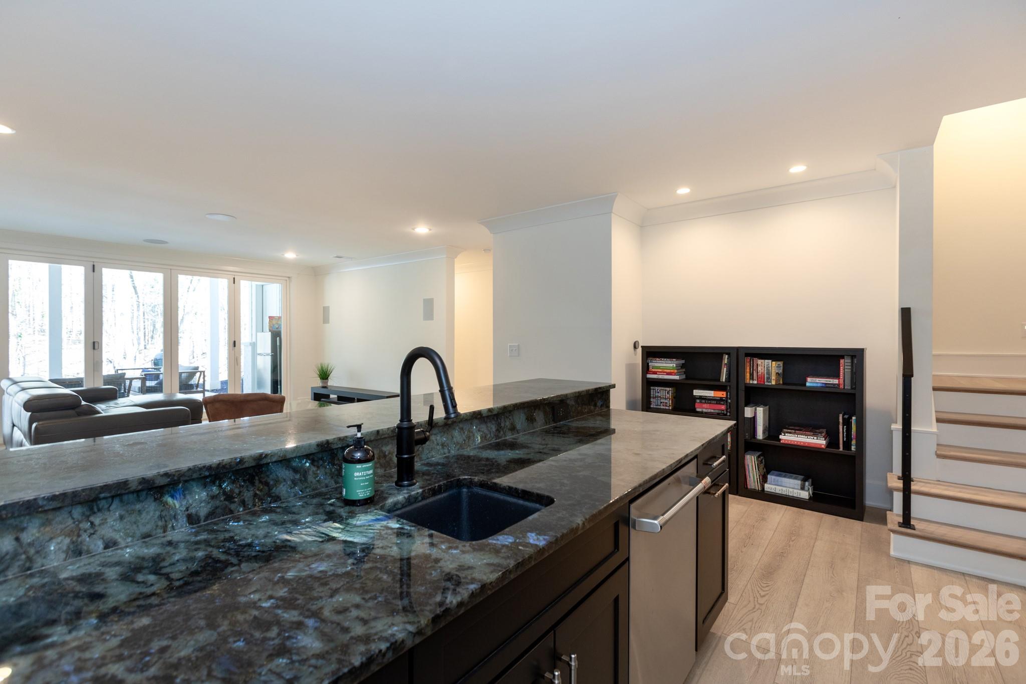 Lakeview Haven - Residential