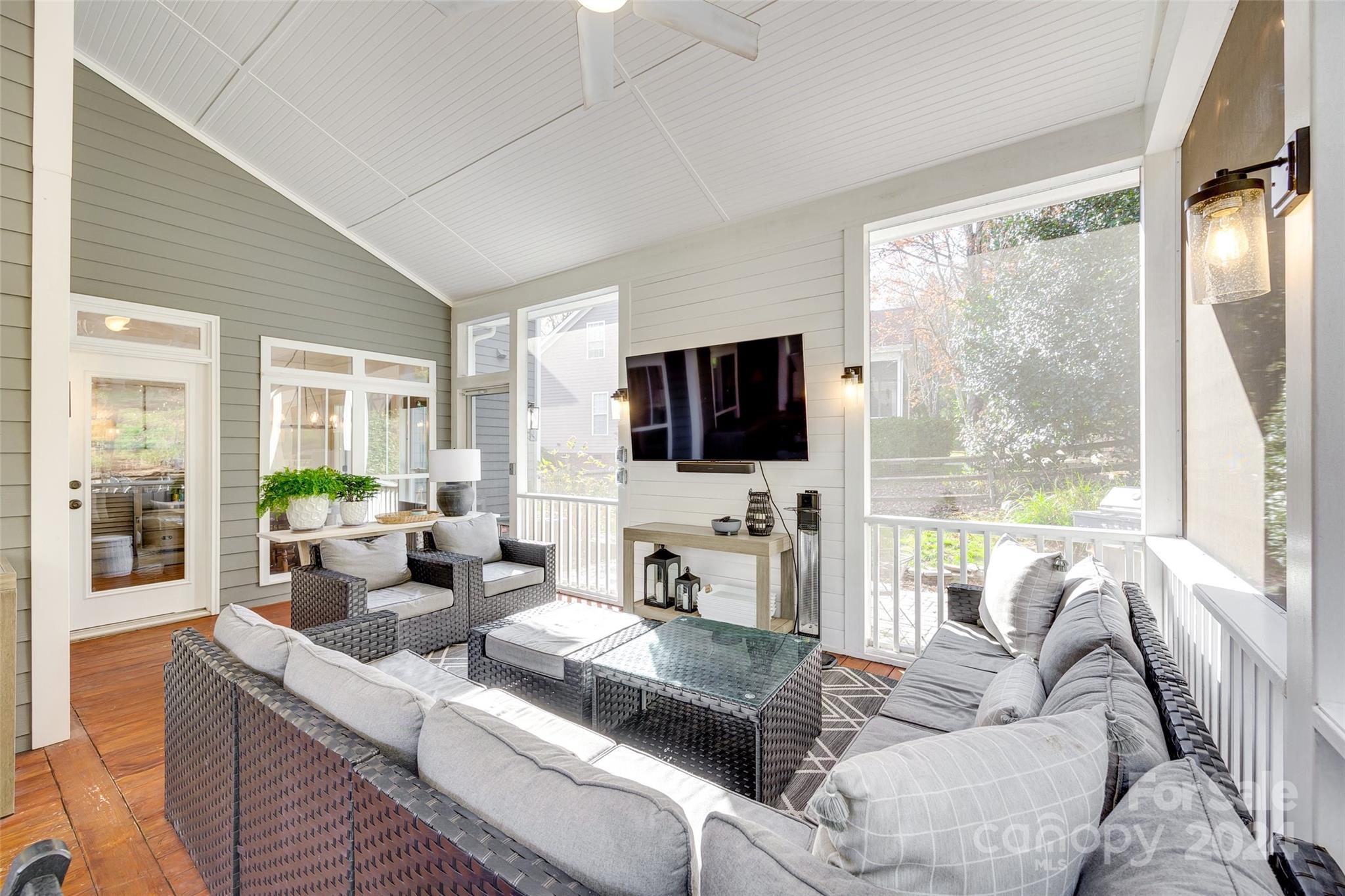 Hunters Run - Residential