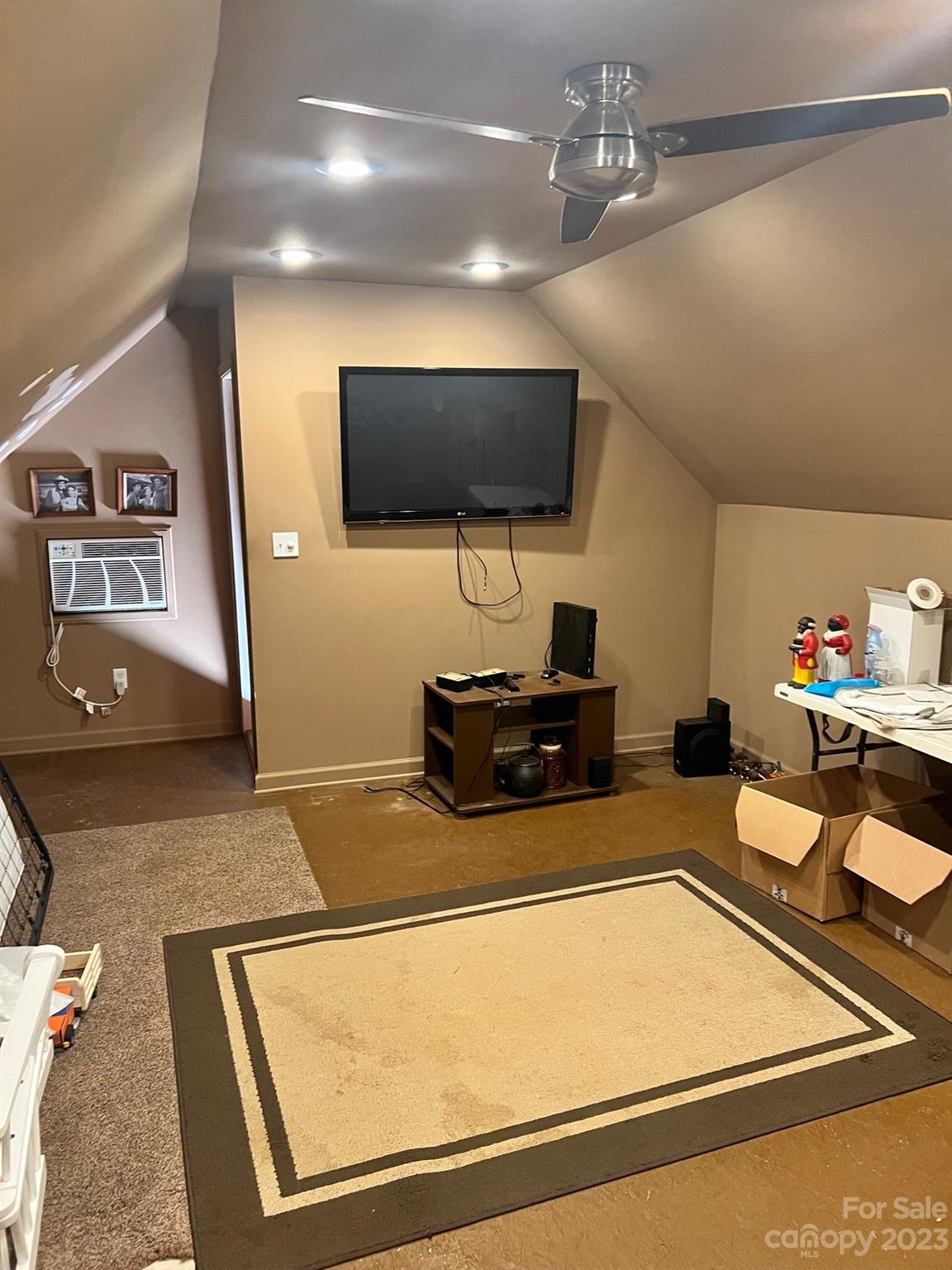 Riverwalk - Residential