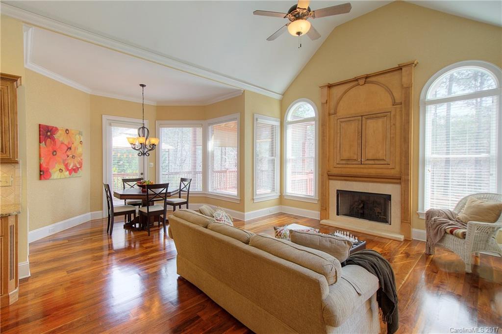 Misty Waters - Residential