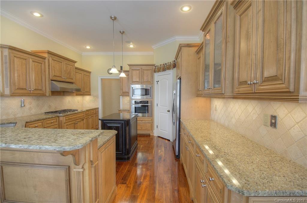 Misty Waters - Residential