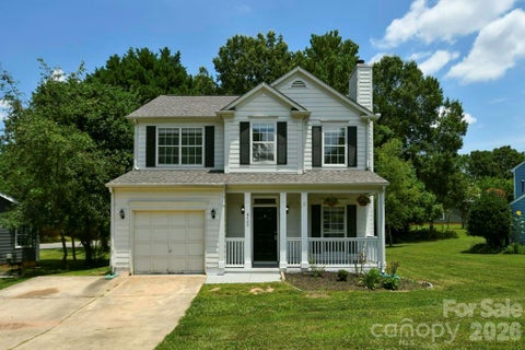 Photo of 8406 Bedford Green Lane, Charlotte, NC 28215 (MLS # 4397711)