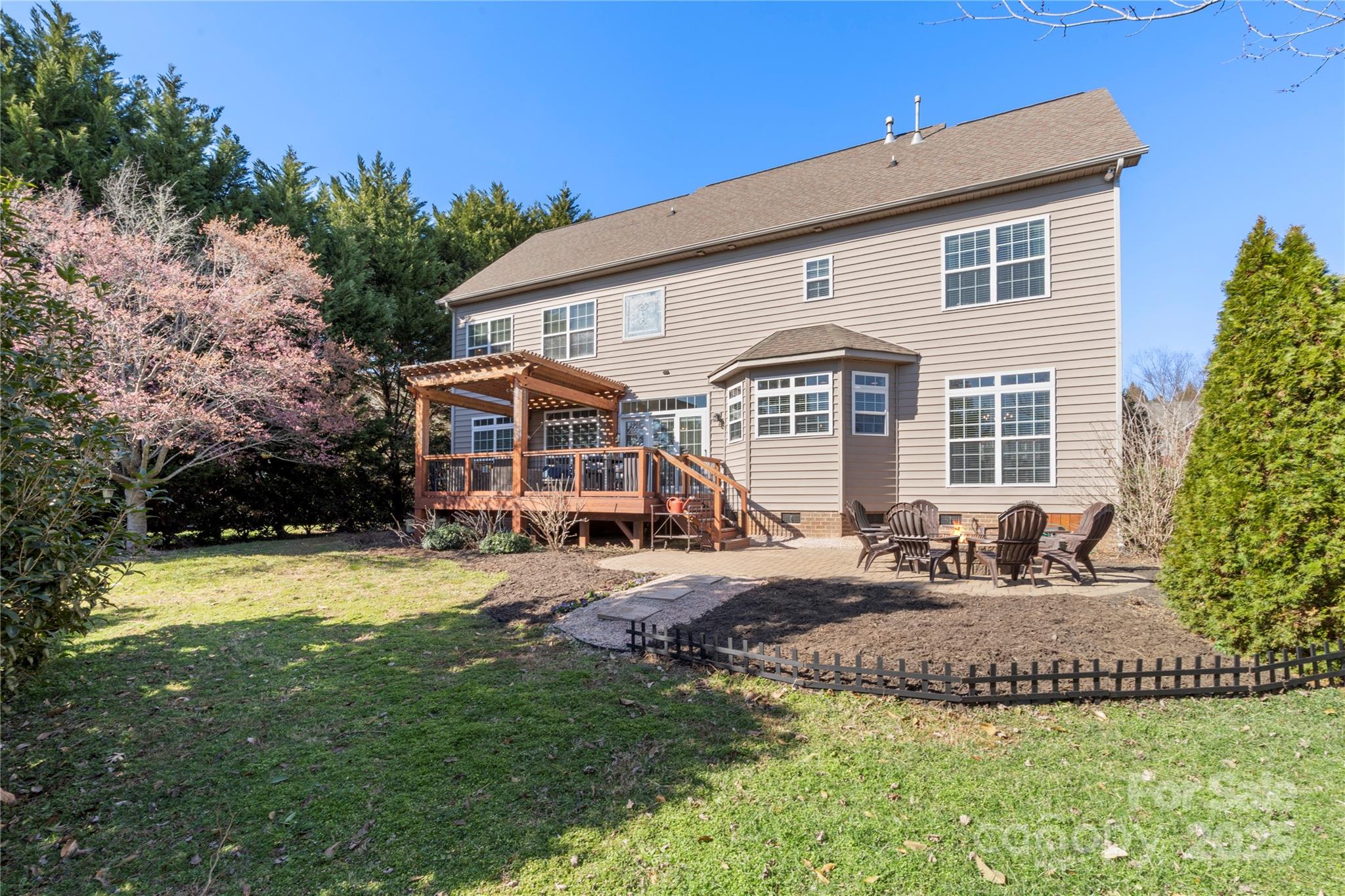 Mill Creek Falls - Residential