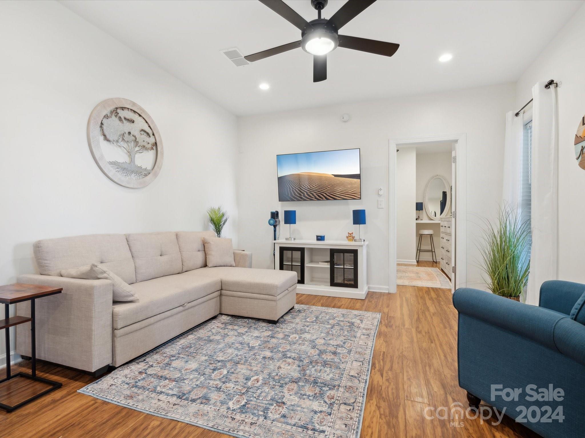 Windjammer - Residential