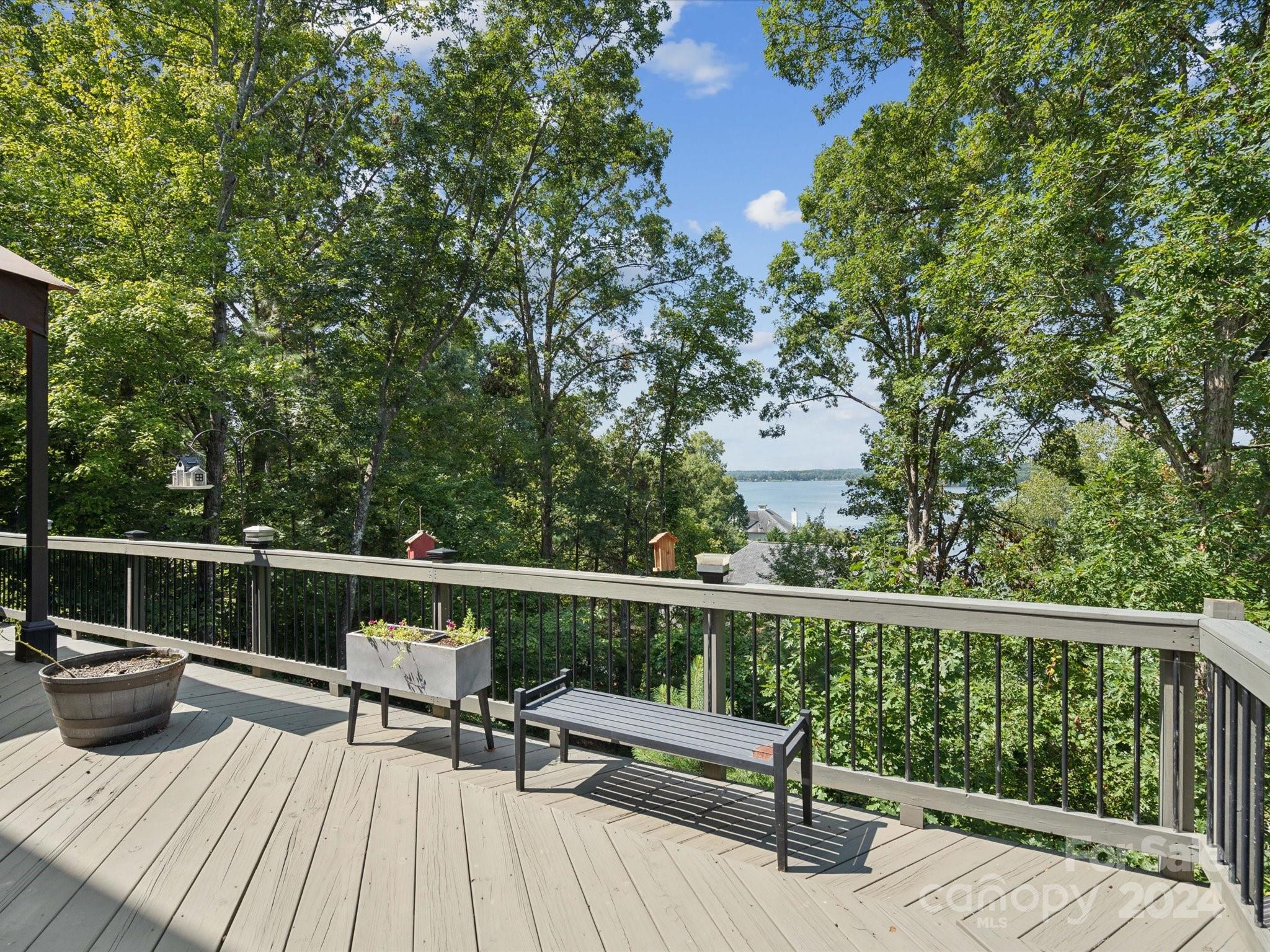 Windjammer - Residential