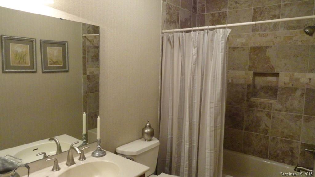 Olde Williamsburg - Residential