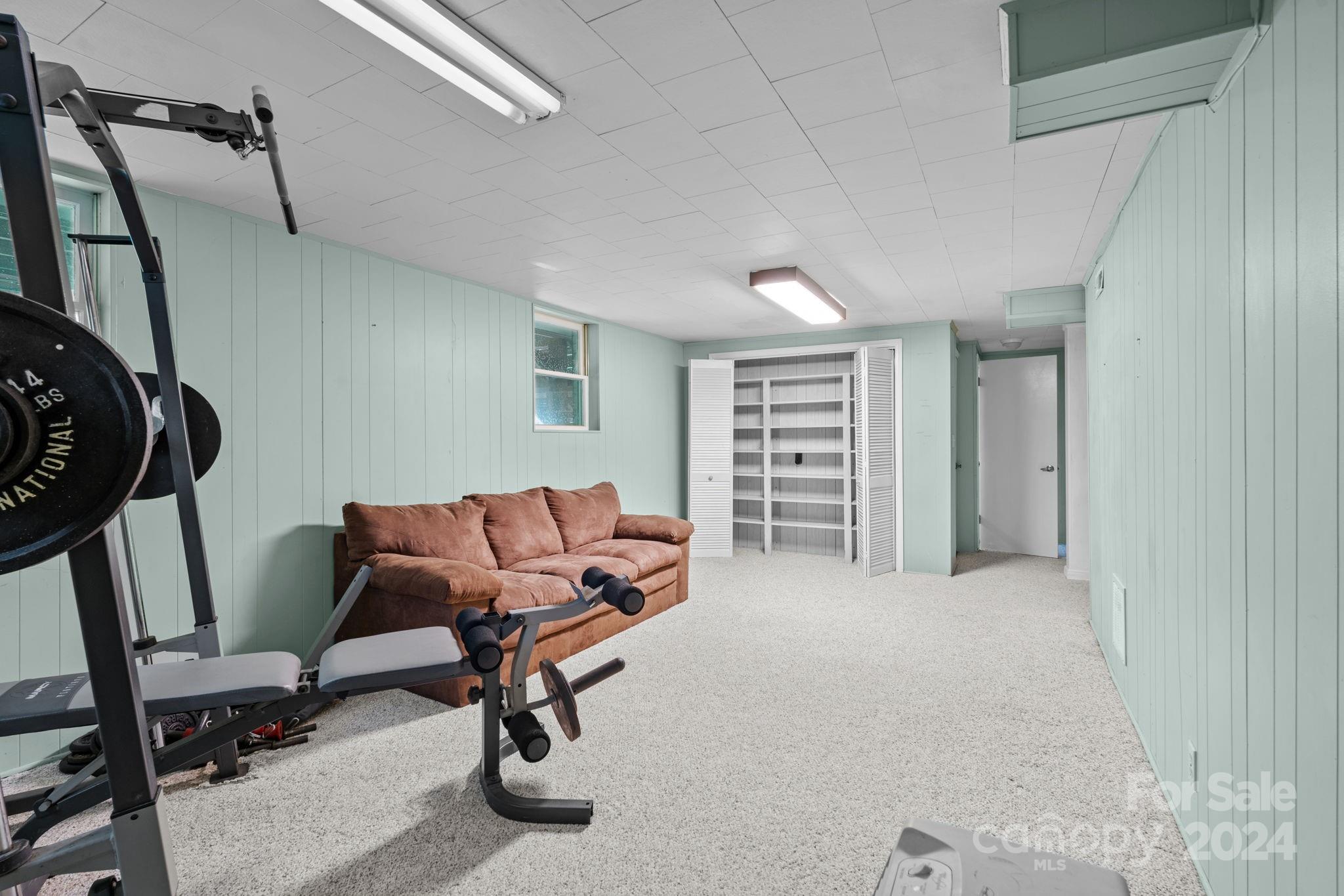 Long John Mt Estates - Residential