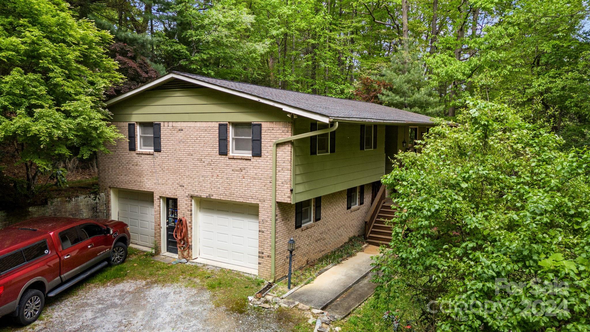 Long John Mt Estates - Residential