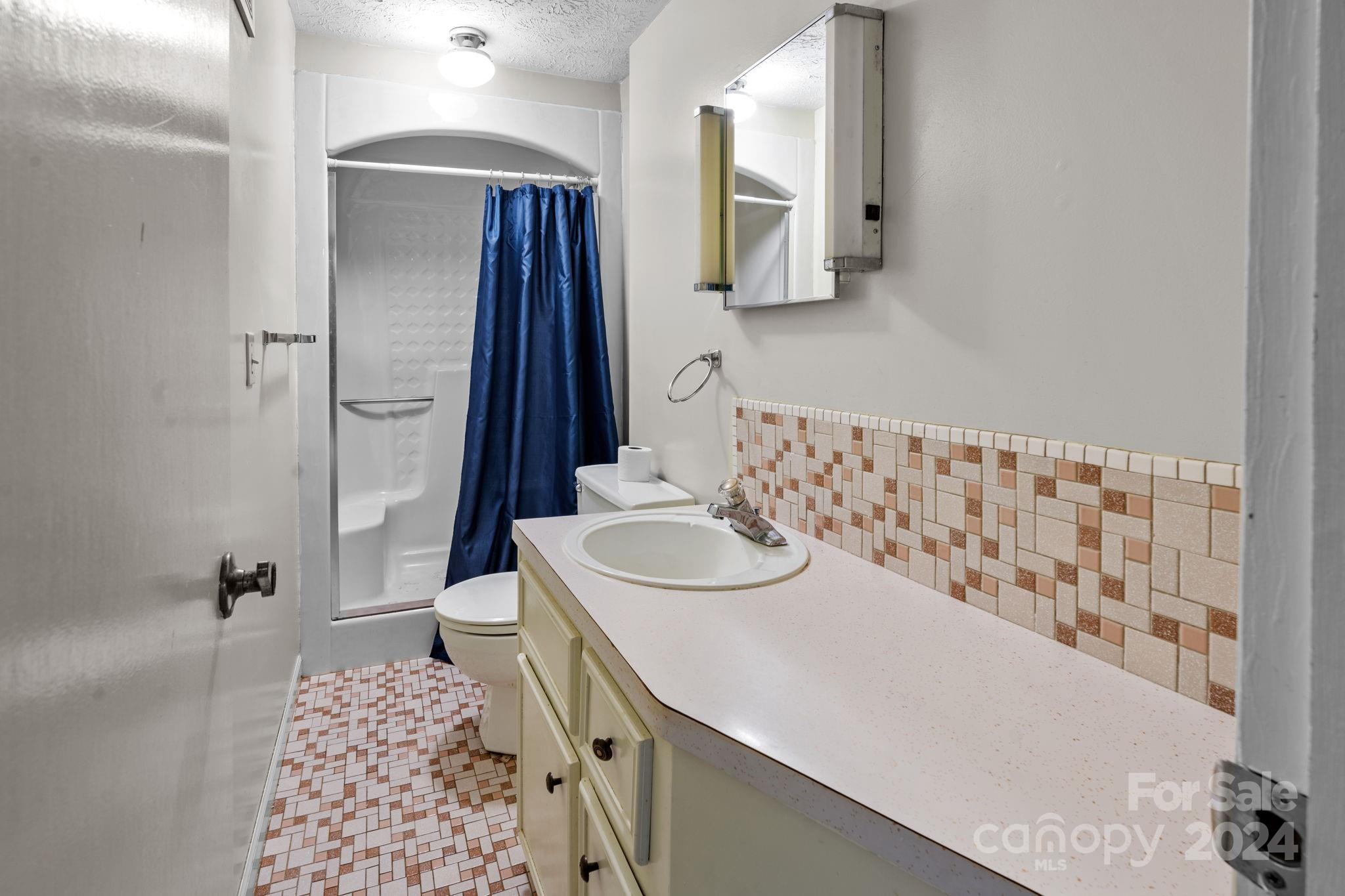 Long John Mt Estates - Residential