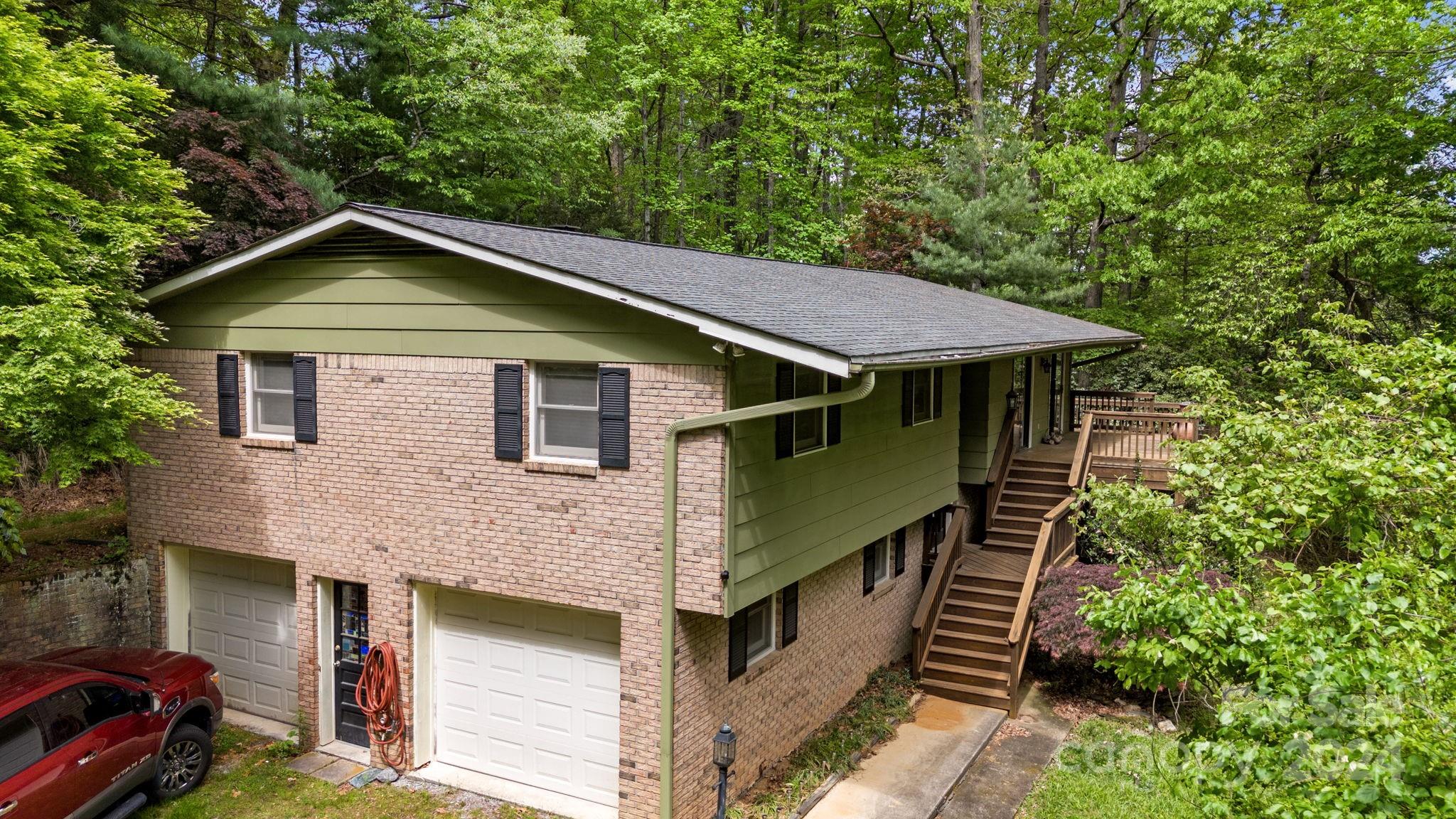 Long John Mt Estates - Residential