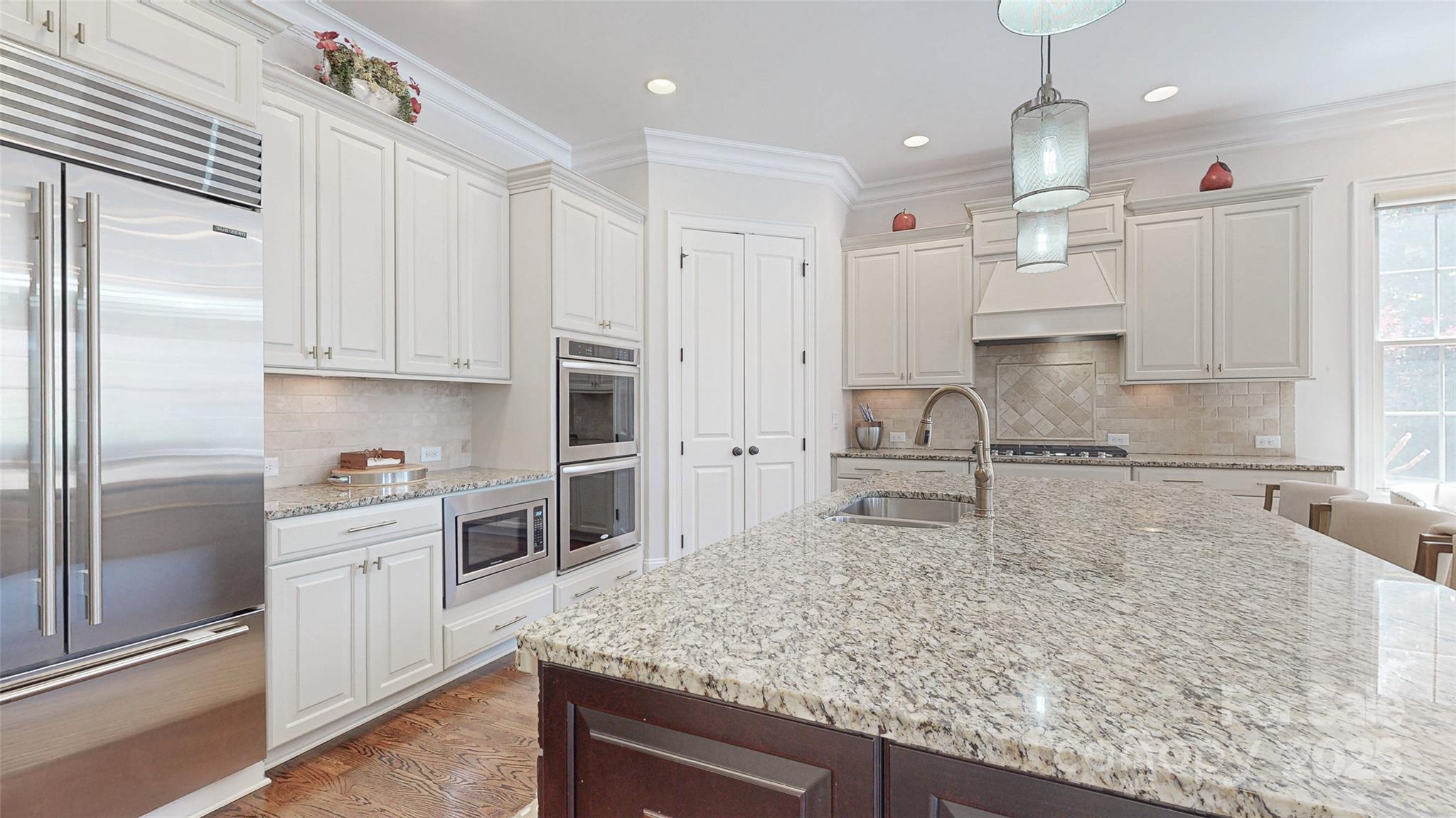 Chatelaine - Residential