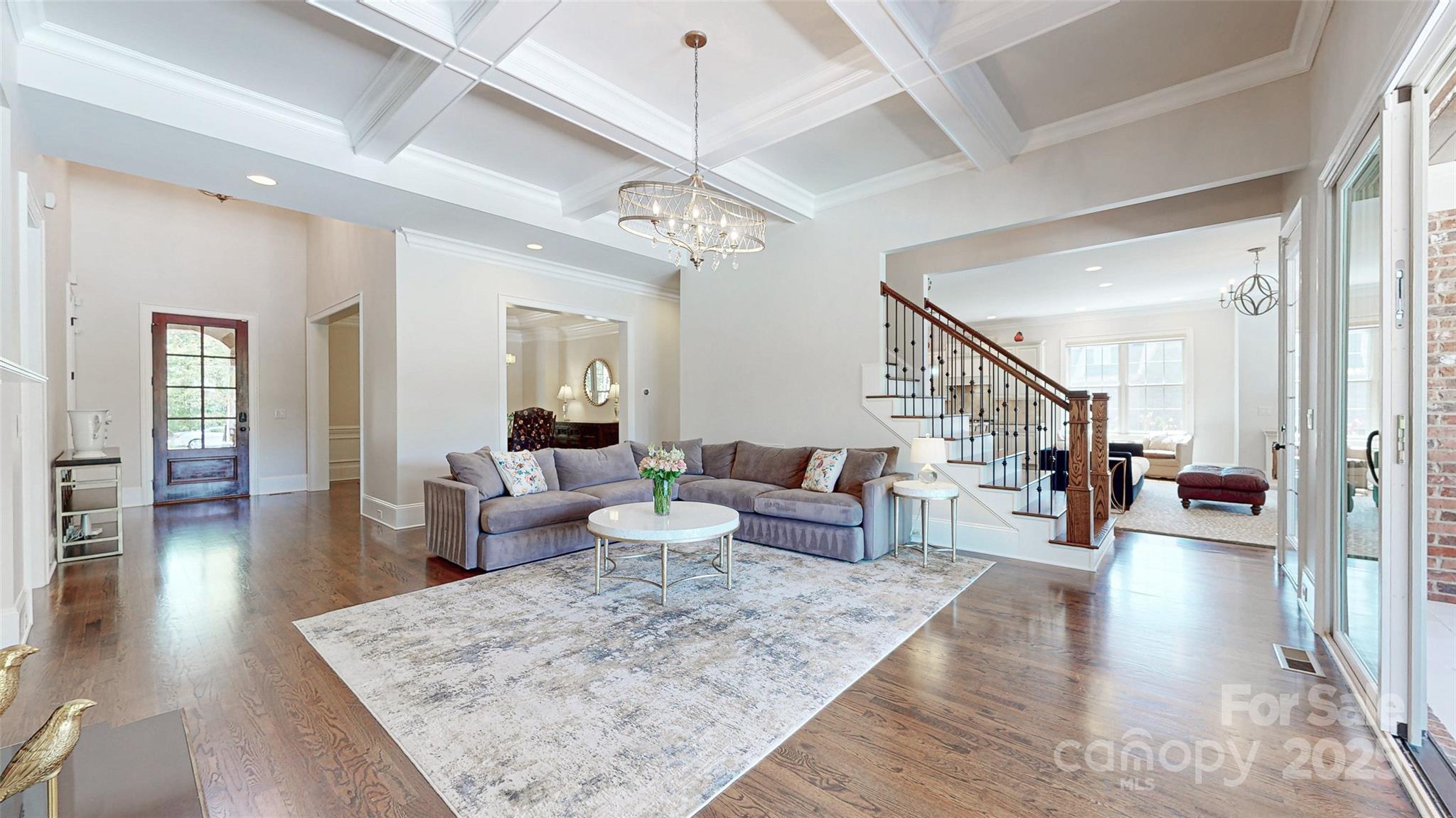 Chatelaine - Residential