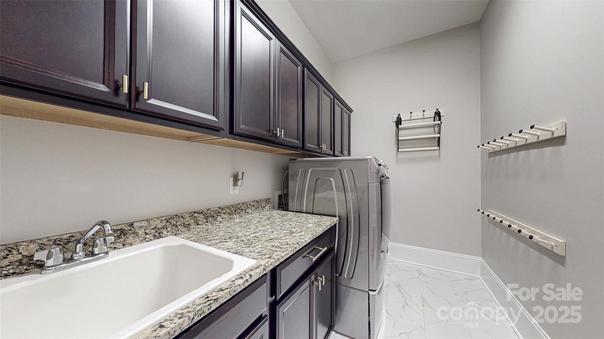 Chatelaine - Residential