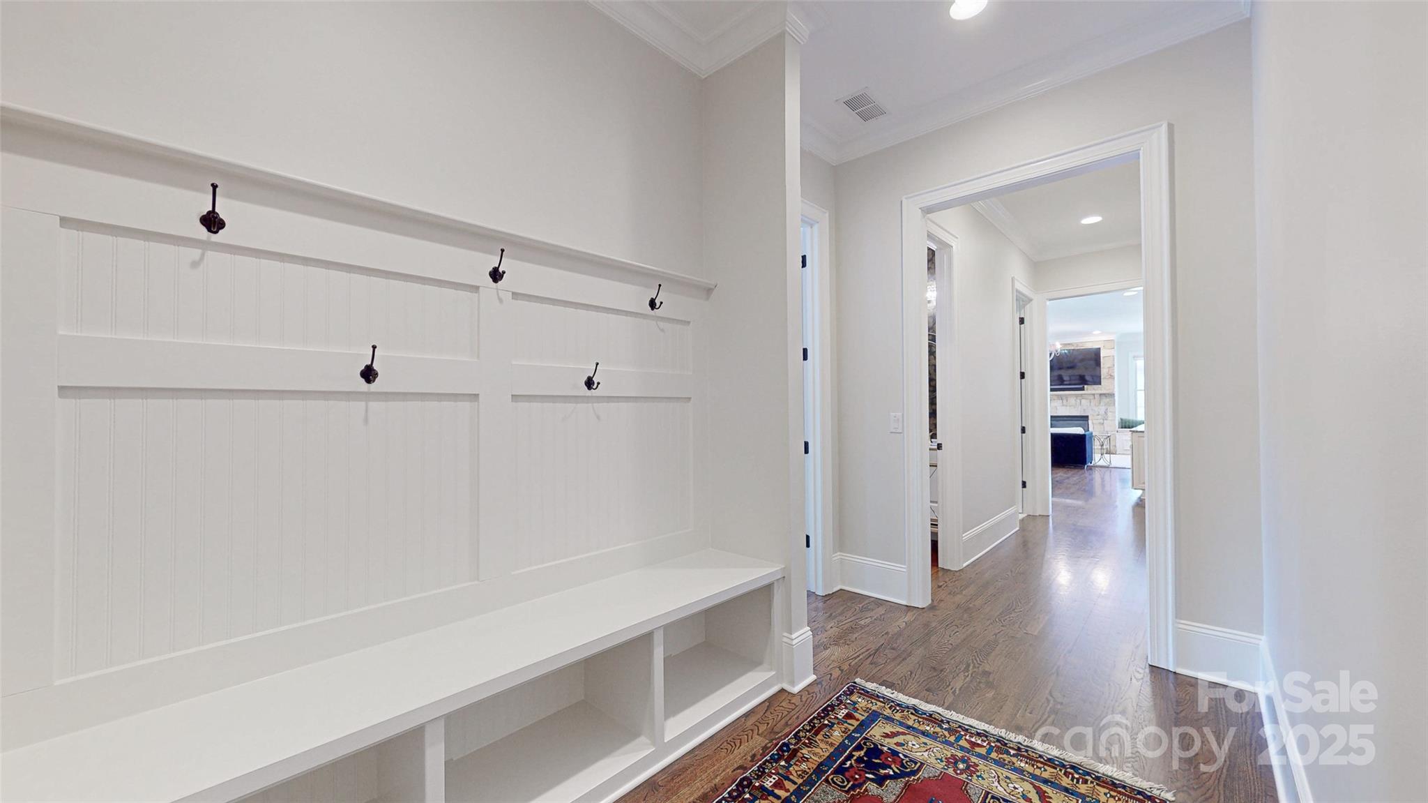 Chatelaine - Residential