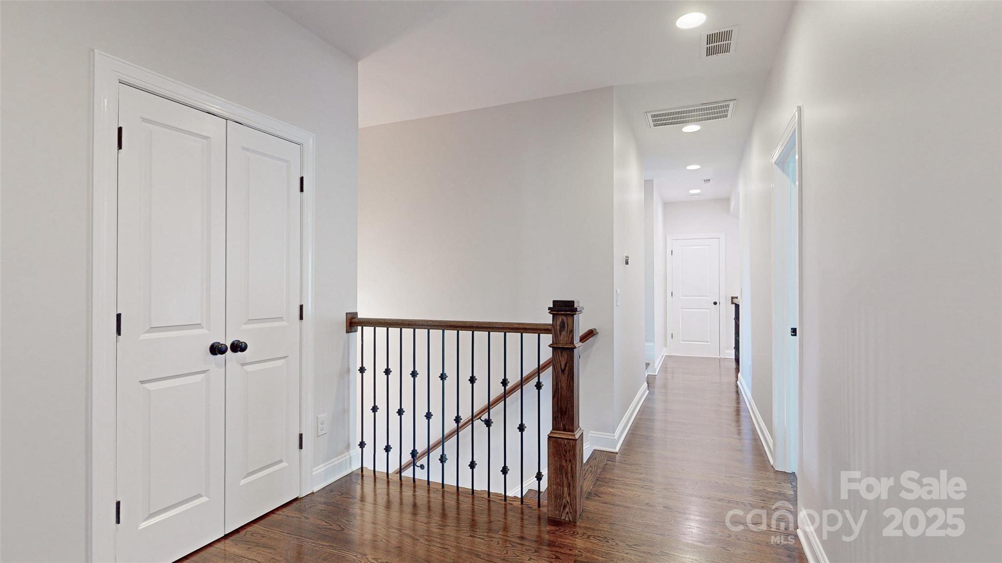 Chatelaine - Residential