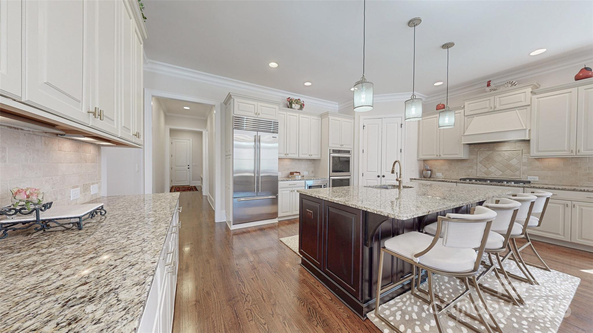 Chatelaine - Residential