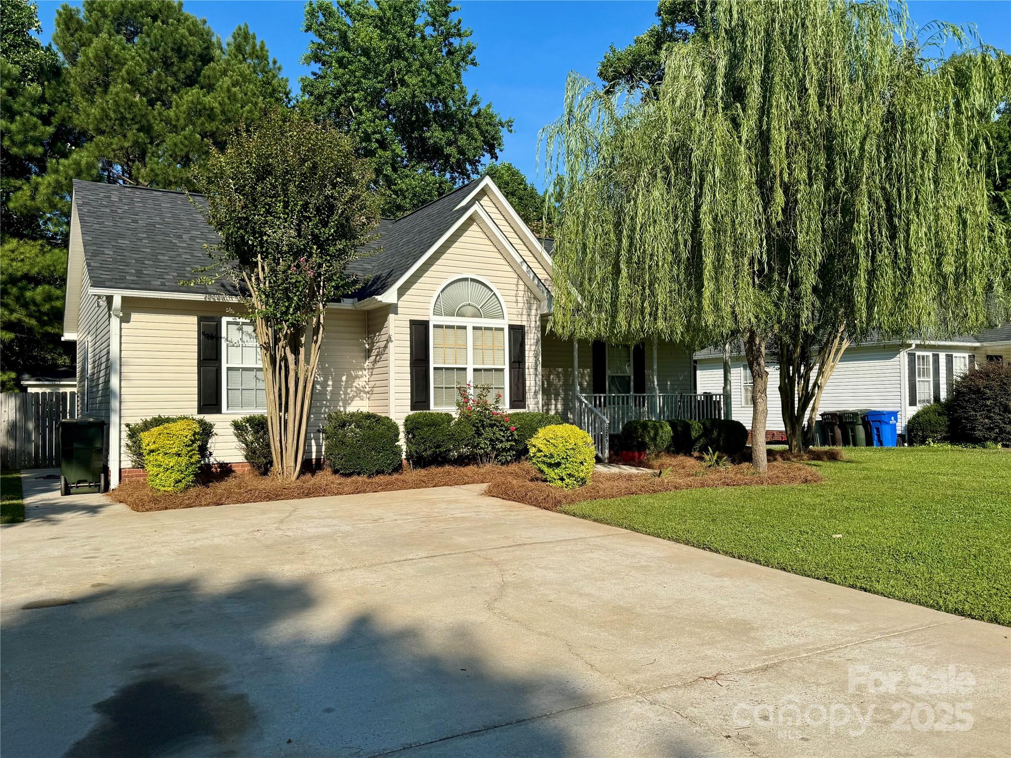 2289 Kestrel Drive