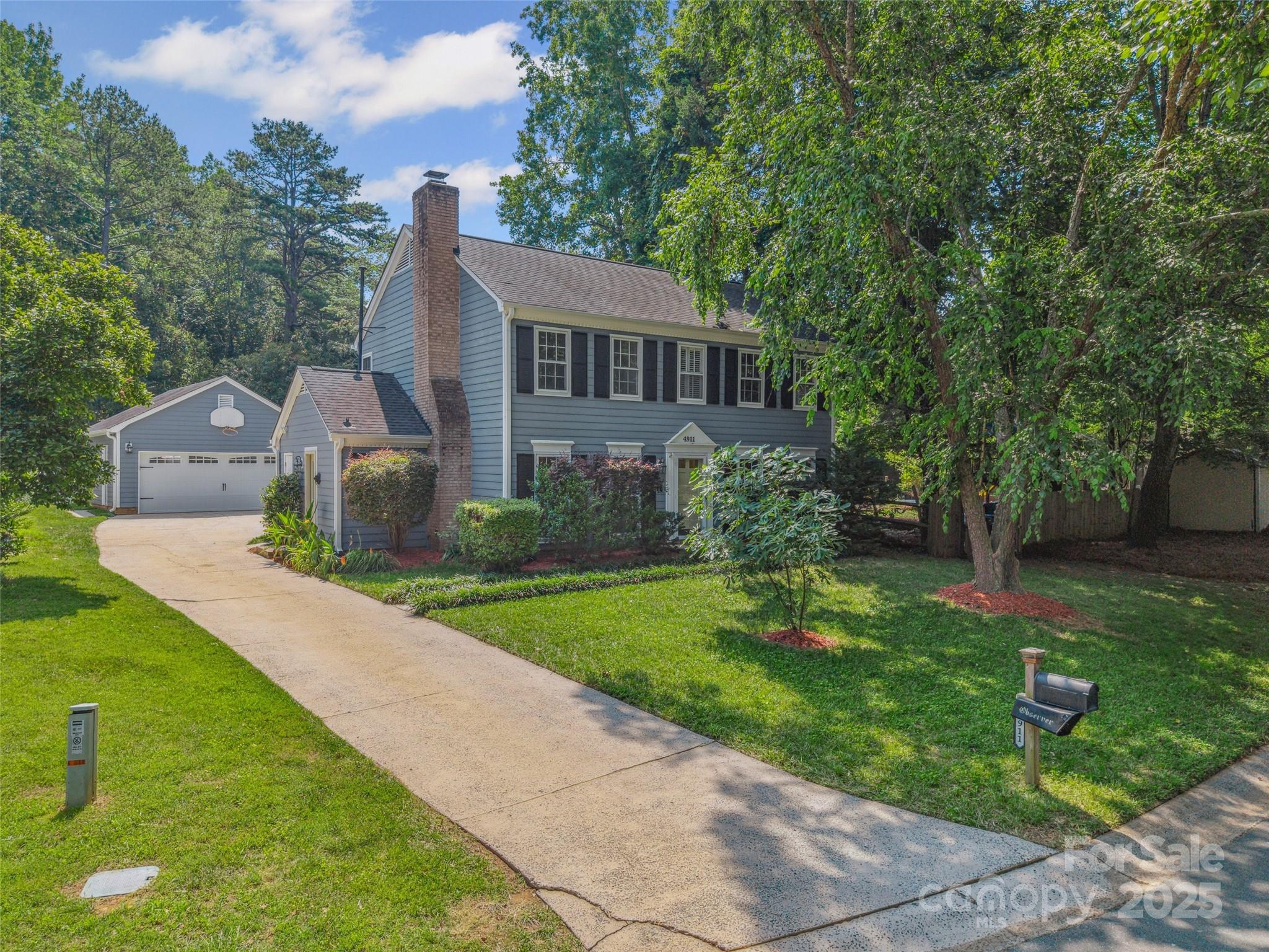 4911 Rivergreen Lane