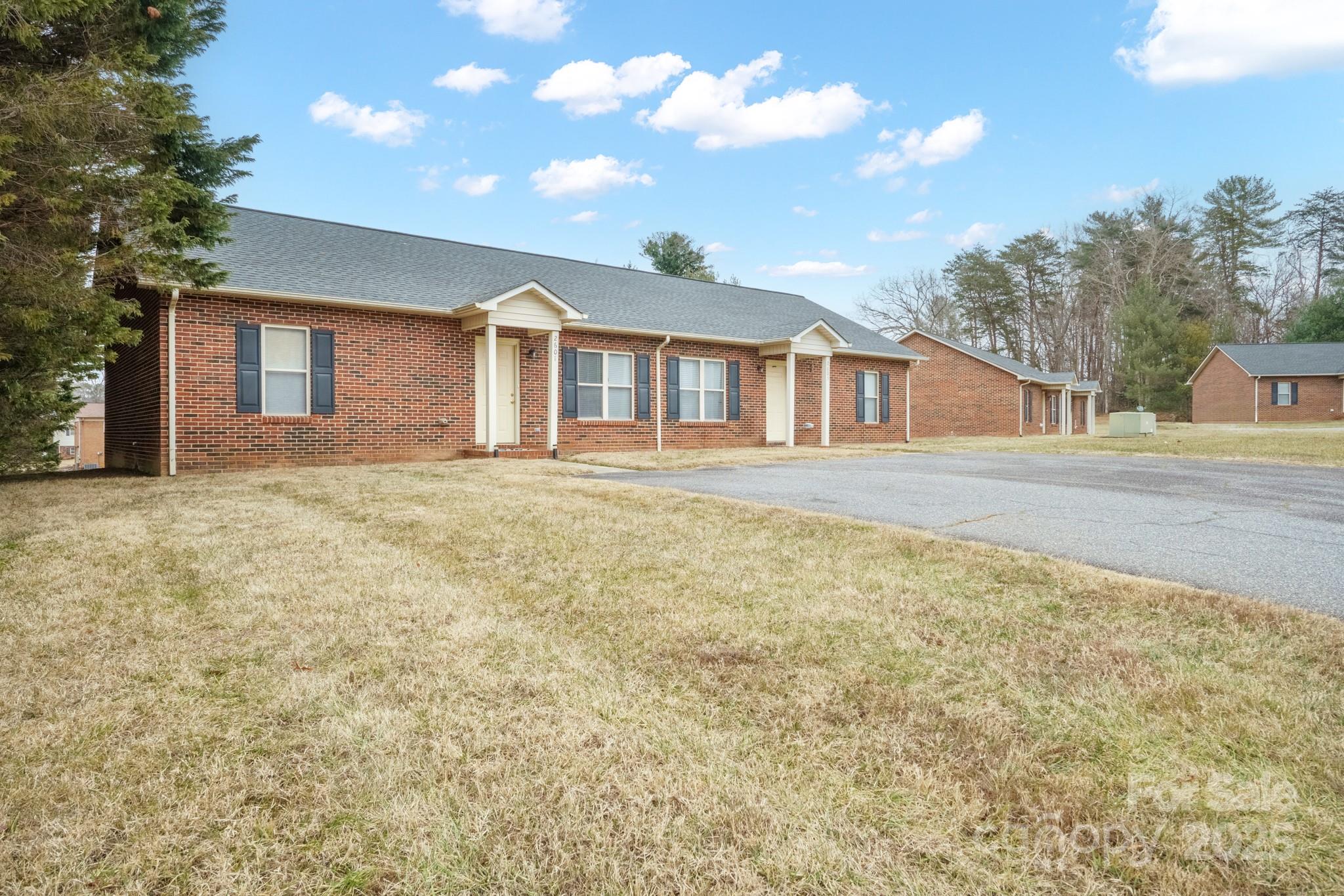 2601,2602,2611,2621,2622, 31st Avenue Court NE