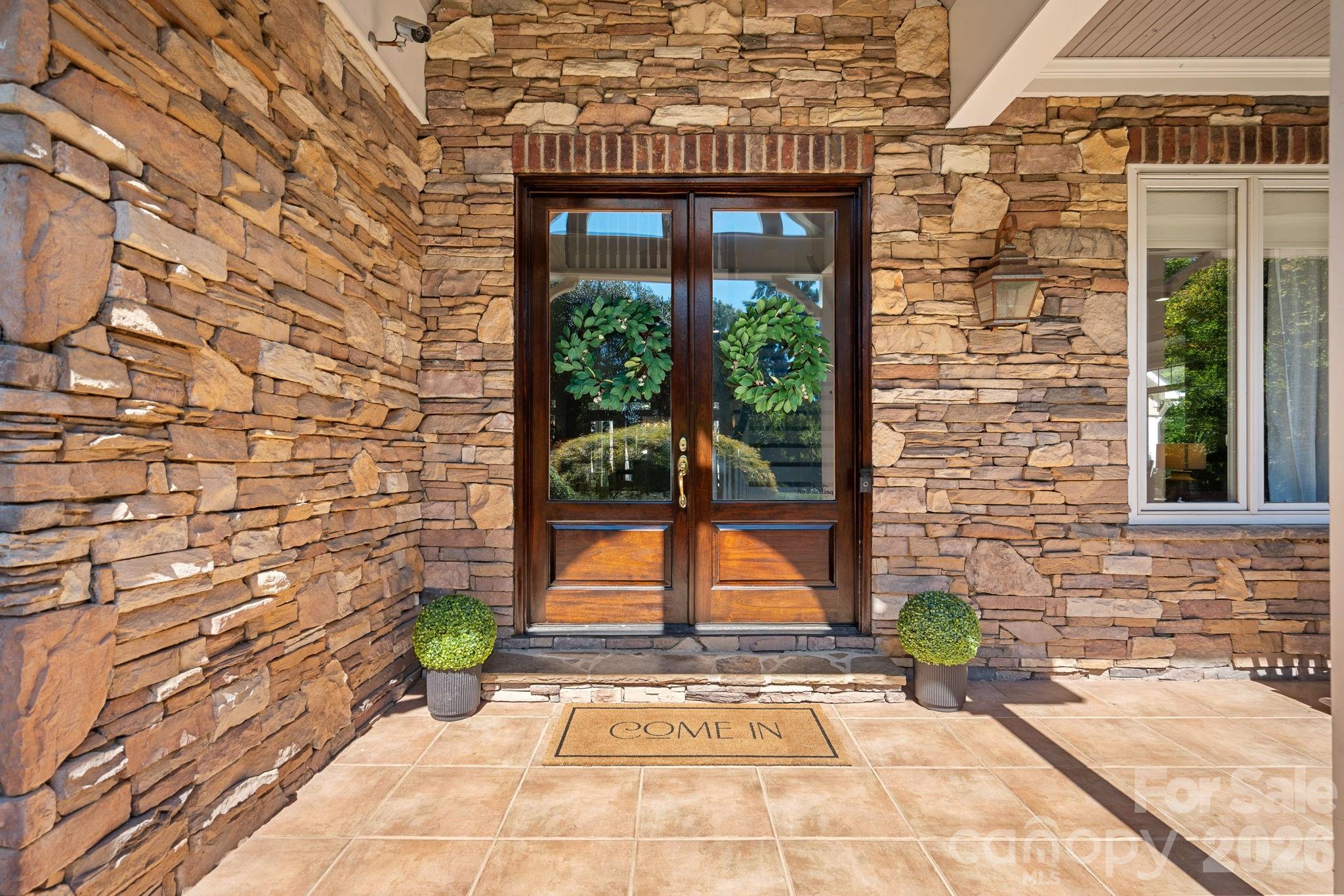 176 Vineyard Drive