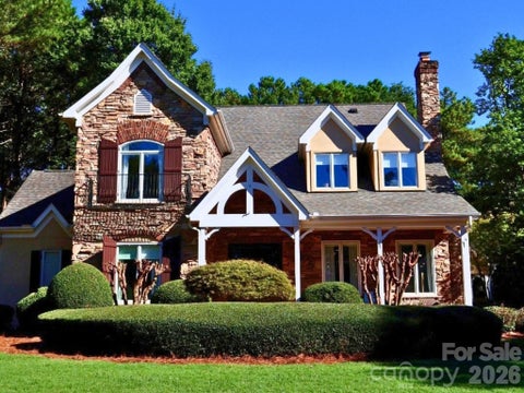 Photo of 176 Vineyard Drive, Mooresville, NC 28117 (MLS # 4427053)
