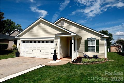 Photo of 538 Railway Place SW, Concord, NC 28025 (MLS # 4387114)