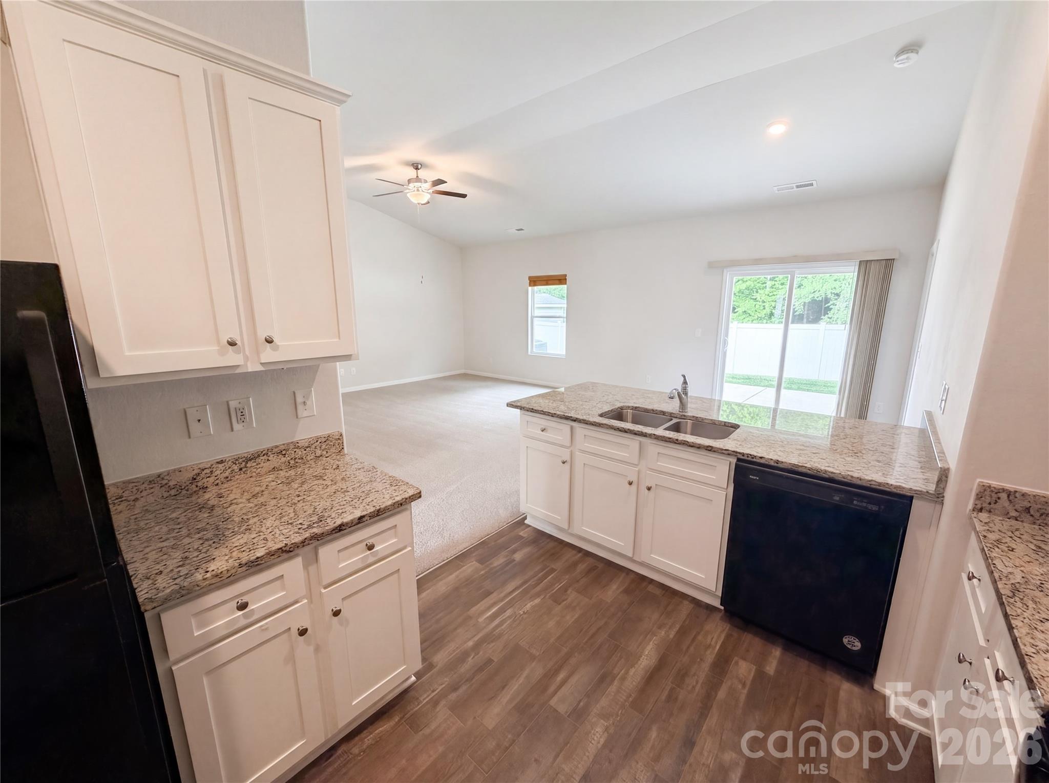 The Reserve at Canyon Hills - Residential
