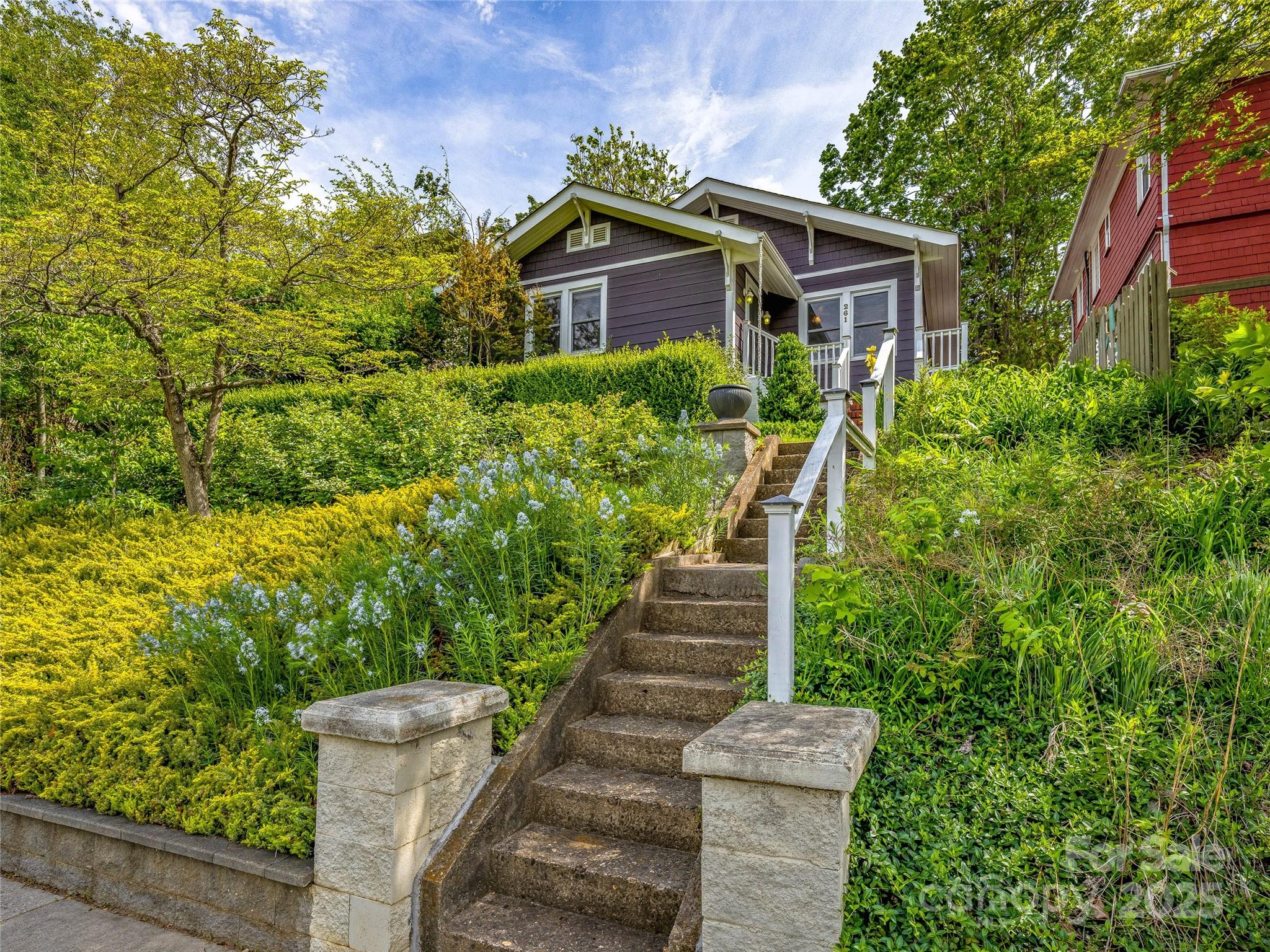 261 Murdock Avenue