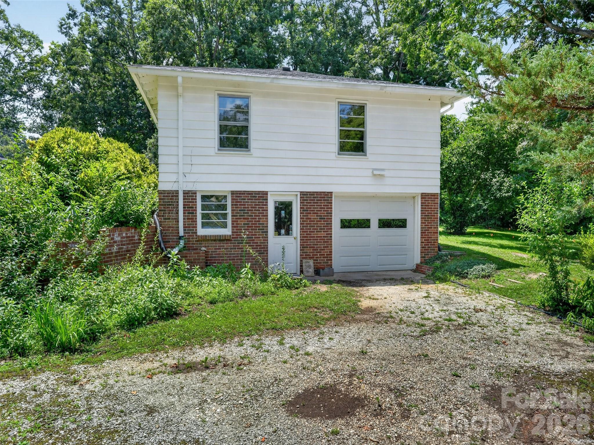 3112 Wesley Way