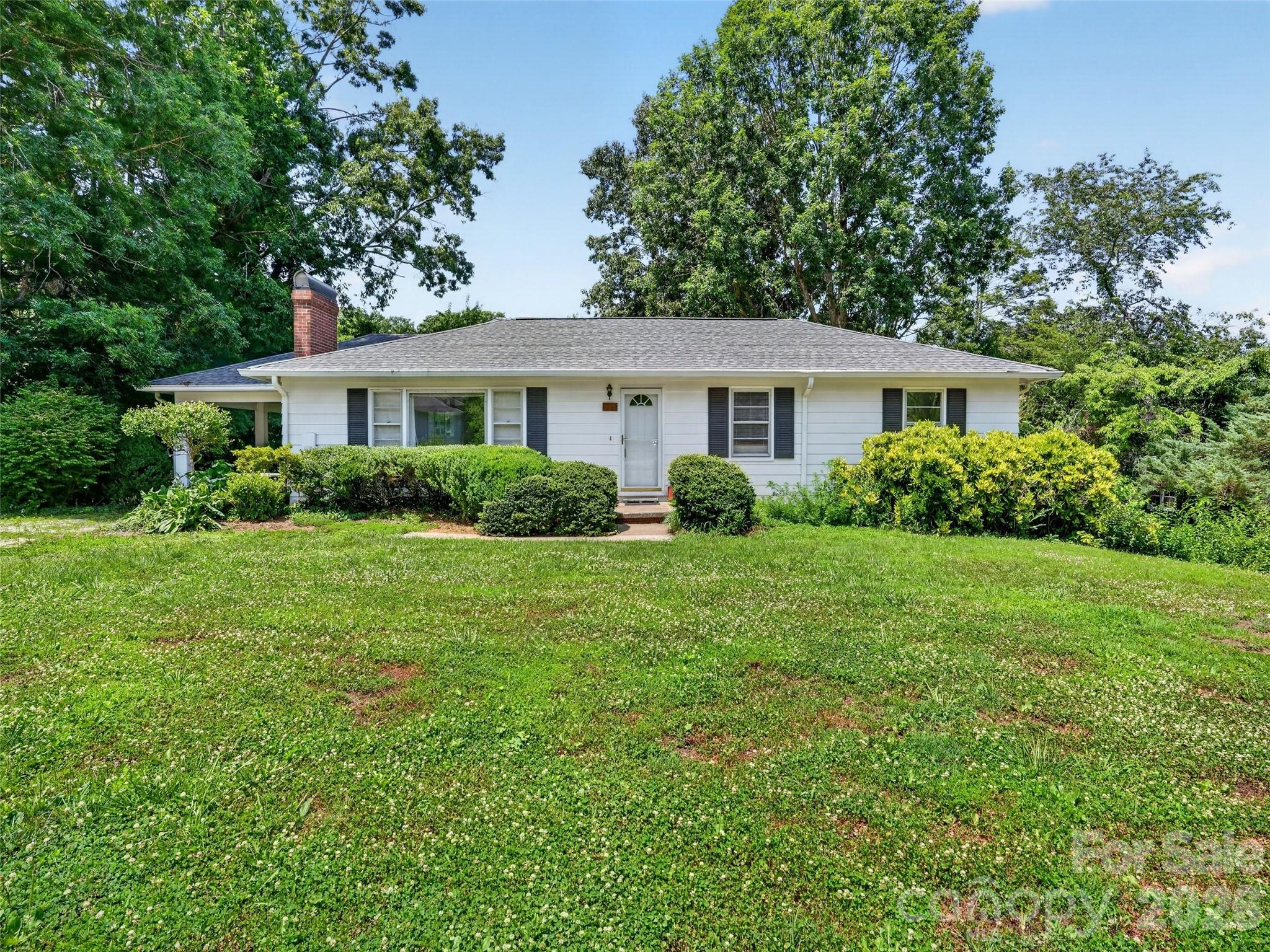 3112 Wesley Way