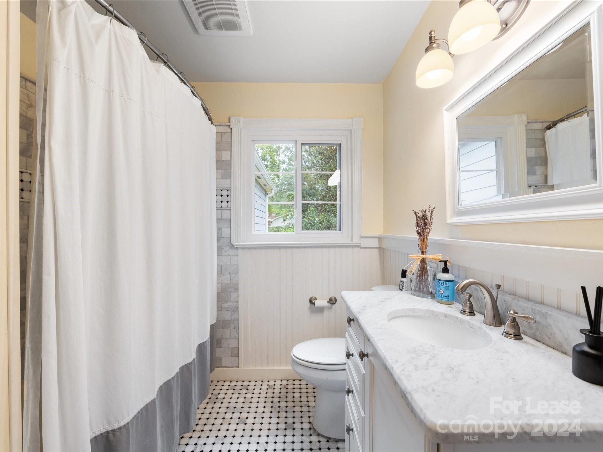 Cotswold - Residential Lease