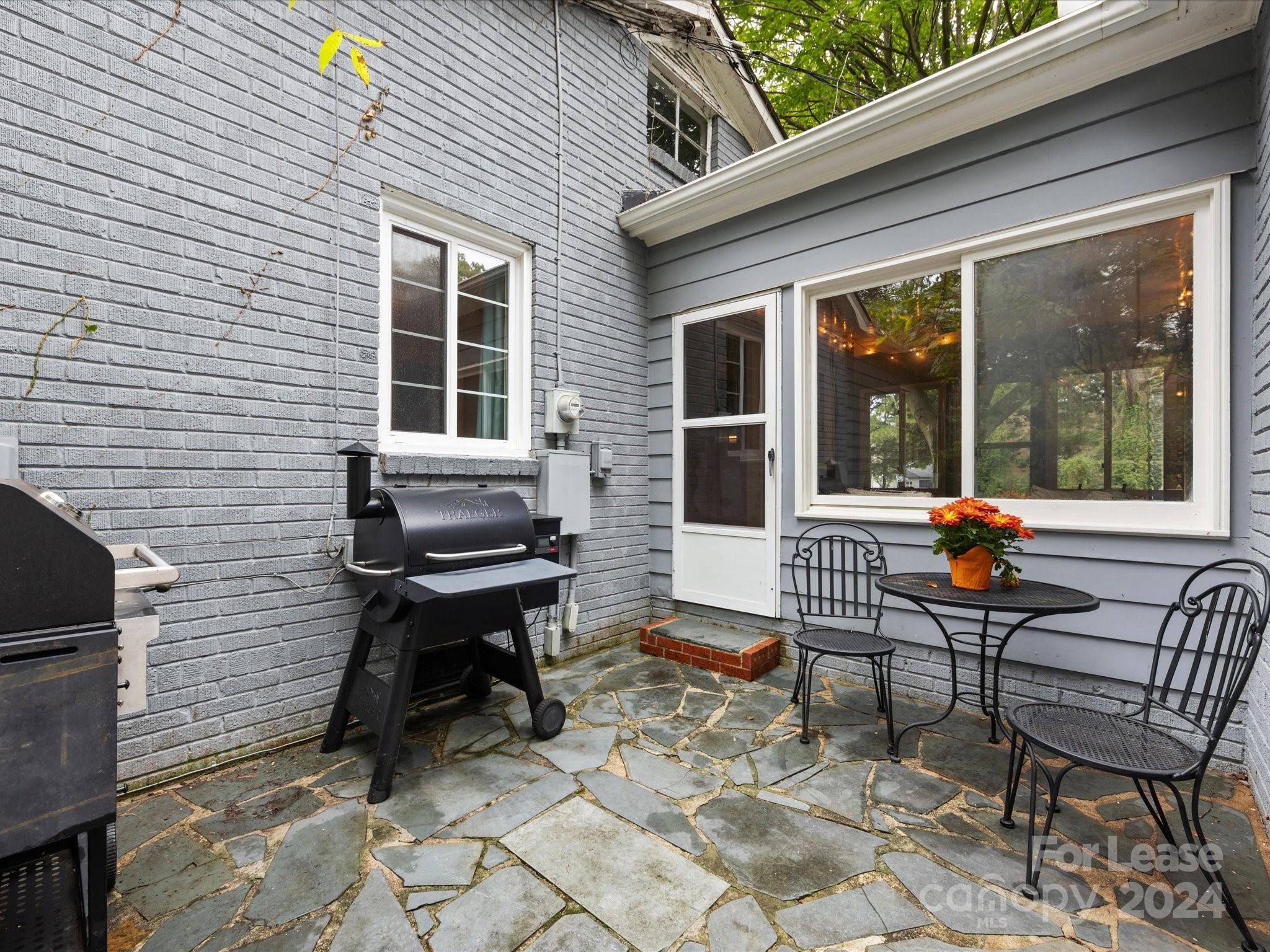 Cotswold - Residential Lease