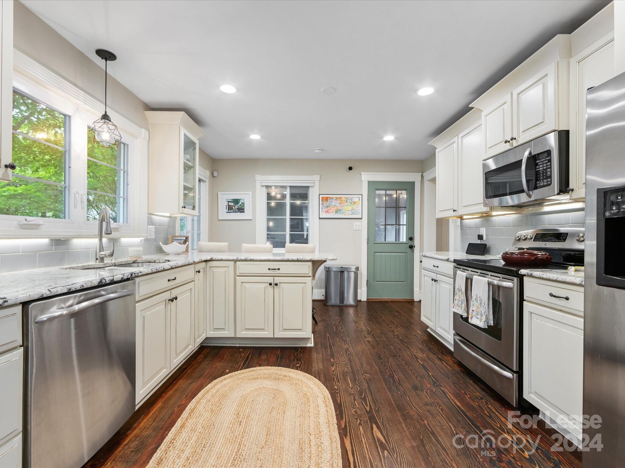 Cotswold - Residential Lease