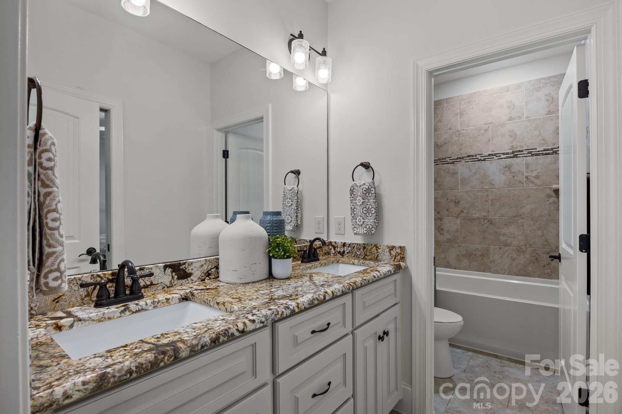 Watertree Landing - Residential