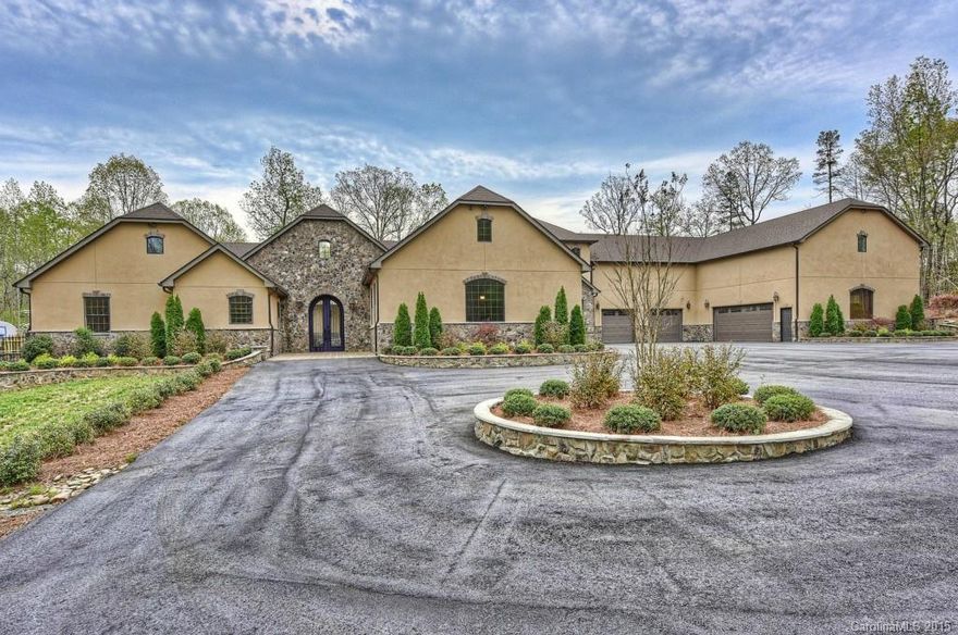 Ultimate privacy & elegance in this beautiful custom home on over 33 acres. Home surrounds the spectacular courtyard with extensive decking, pool, spa and kitchen for outdoor living. Beautifully finished home perfect for entertaining. Open layout.Master and office on main. Bedrooms upstairs with media, billiard rooms, loft and bonus. Finished pool house/guest quarters. 6200+sq ft functional workshop. Seller relocating after finishing home. New price. You've got to see this one!