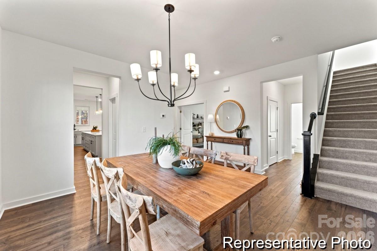 515 White Hare Lane 77p