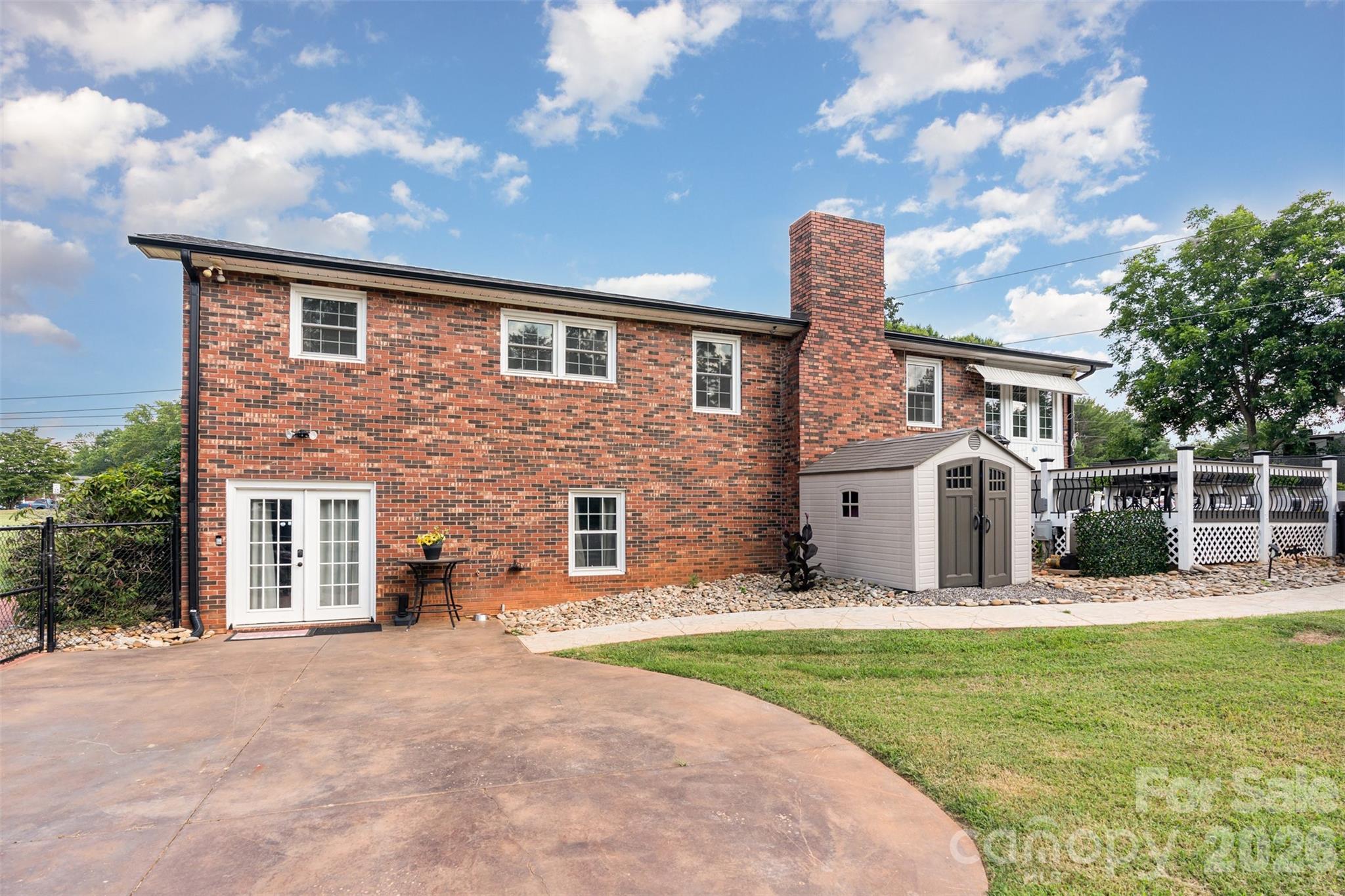 Salem Park - Residential