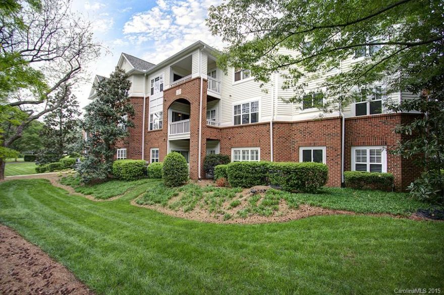 Walk to Piedmont Row, Panera & all the conveniences of Southpark Mall!  Located just outside the heart of Southpark, this bright, open & immaculate condo is ready for it's new owner! Great, neutral pallet w/ 5" hand scraped floors throughout main living area (carpet in bedrooms).  Fresh paint & updated baths. Porch is accessible from GR or MBR.  Minutes from 77 & uptown Charlotte. This home is perfect for the buyer looking for an affordable work/live/play environment in a prestigious zip code.