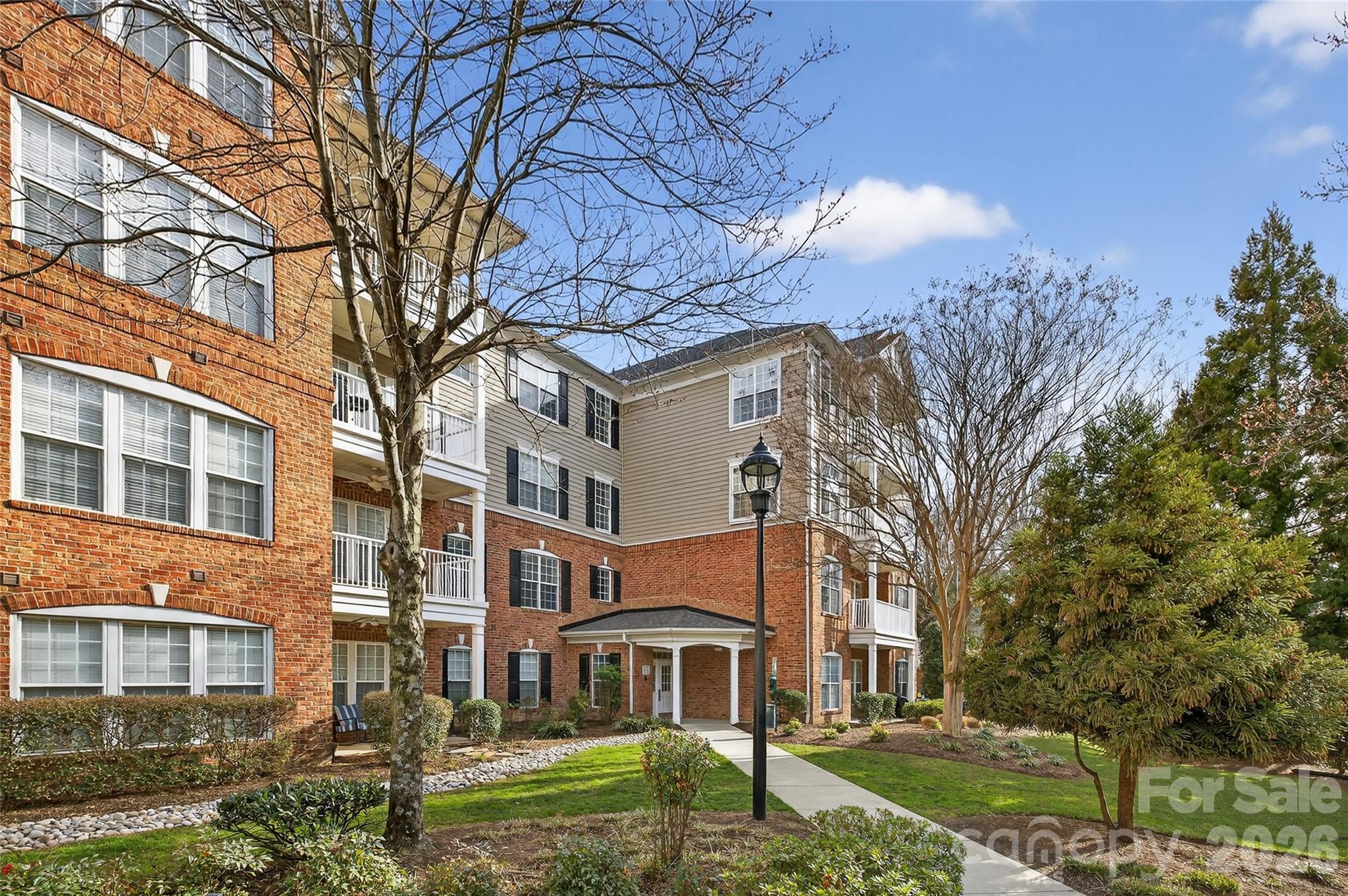 Southpark Corners - Residential