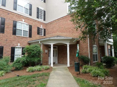 3224 Margellina Drive Charlotte NC 28210