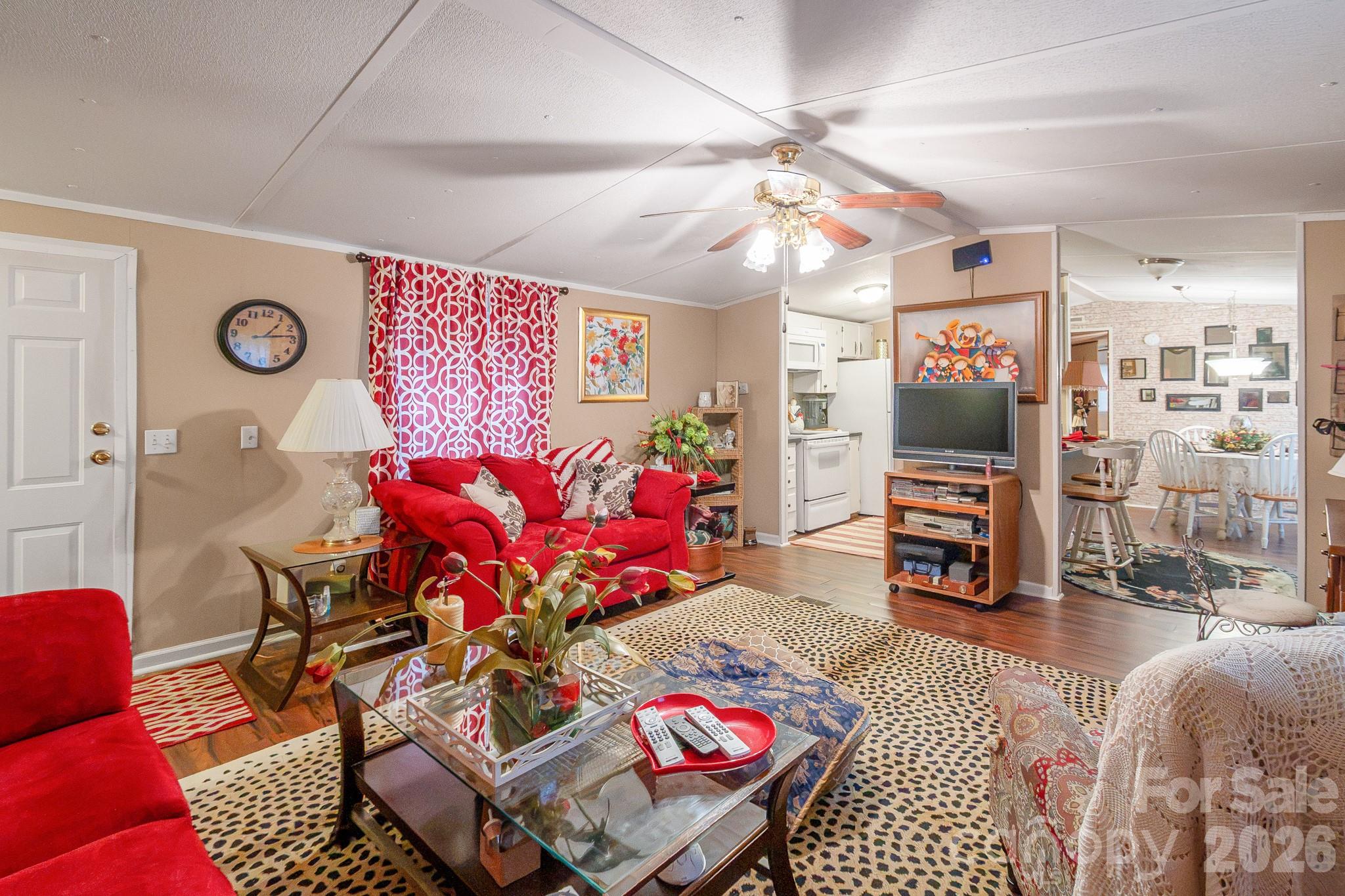 2157 Ross Cauthen Road