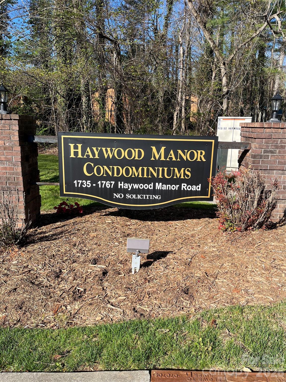Haywood Manor - Residential