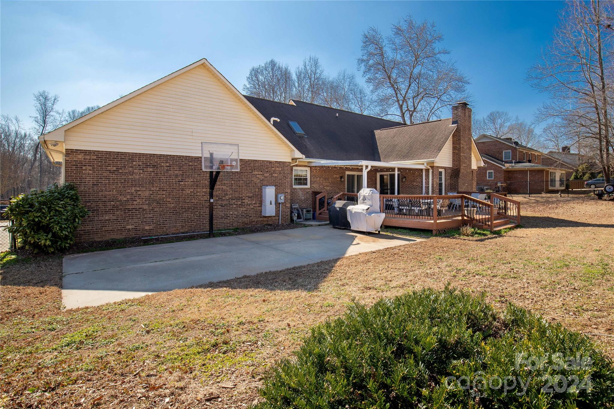 Forest Hills - Residential